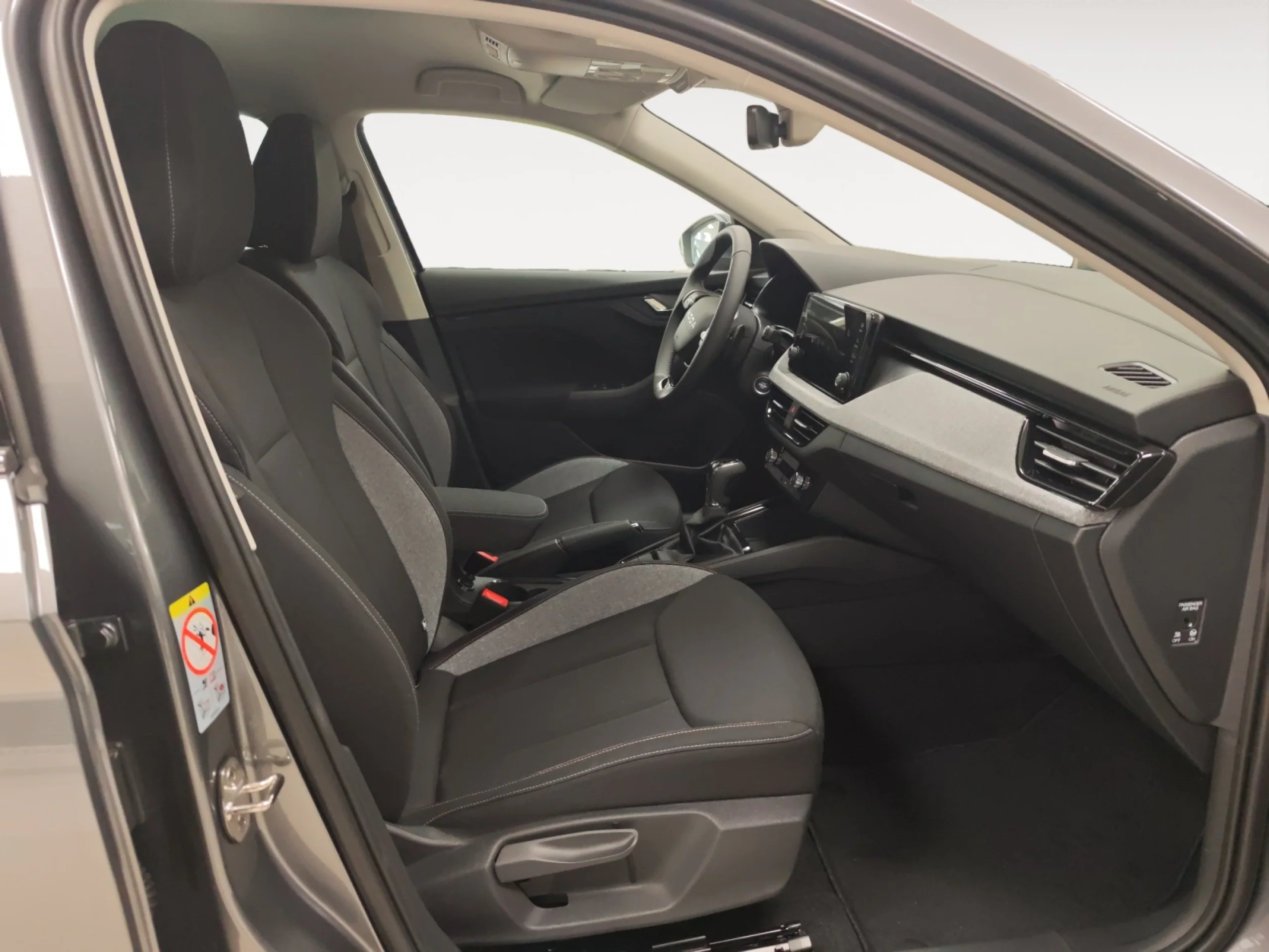 SKODA SCALA 1.0 TSI 85KW (115 CV) DSG SELECTION - Foto 5