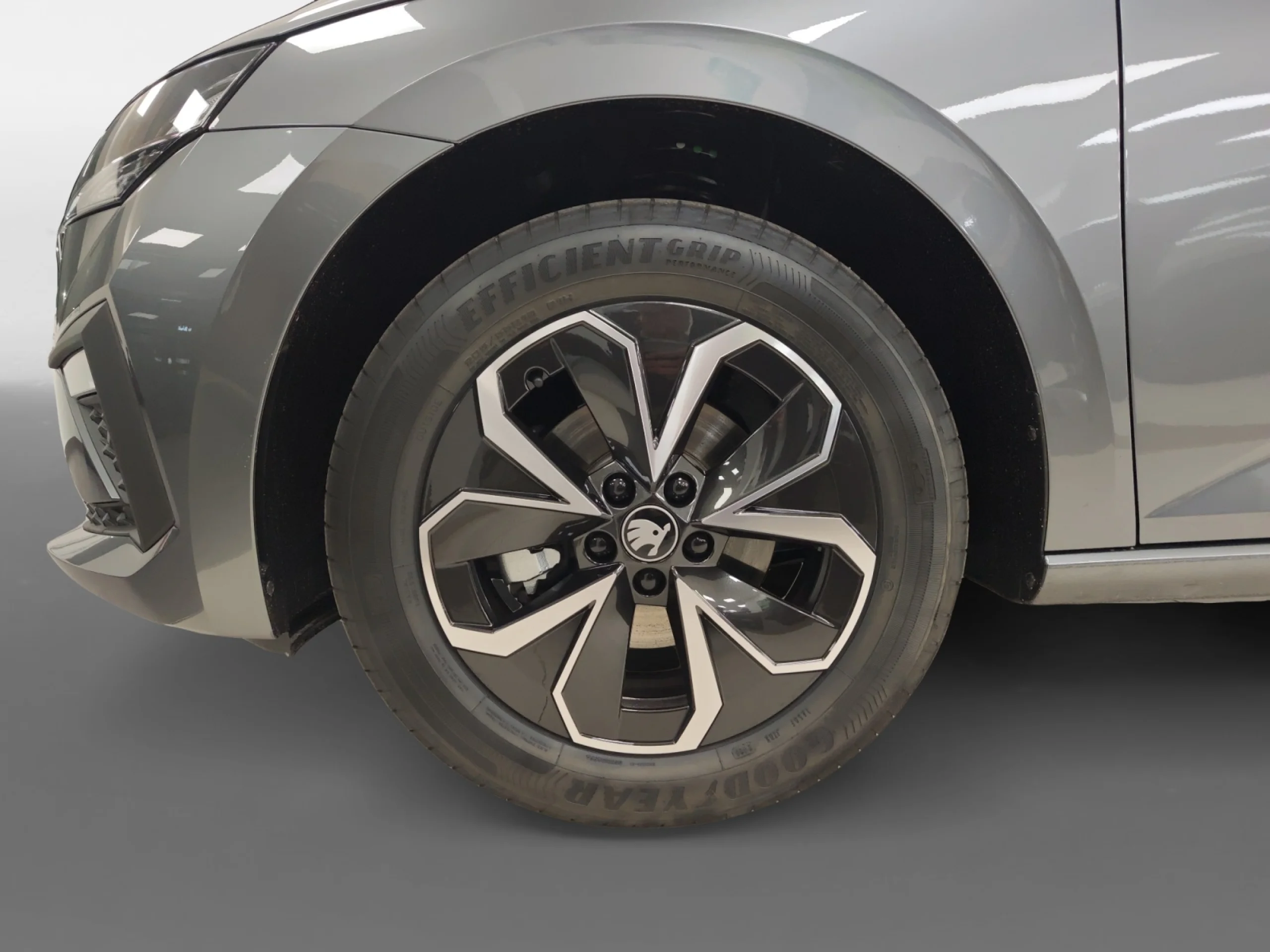 SKODA SCALA 1.0 TSI 85KW (115 CV) DSG SELECTION - Foto 8