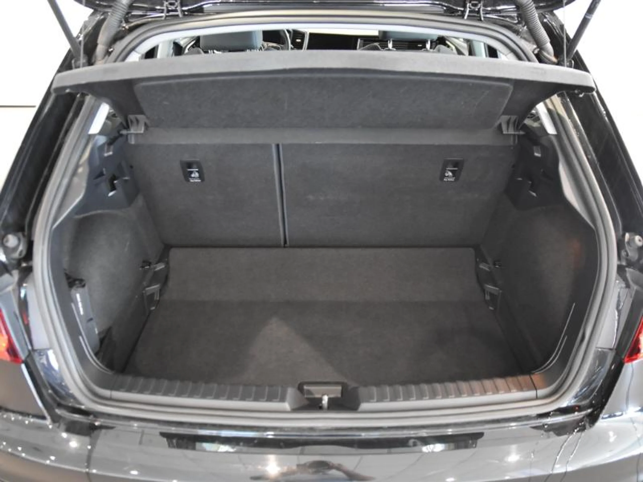 AUDI A1 SPORTBACK ADRENALIN 30 TFSI 85KW S TRON - Foto 7