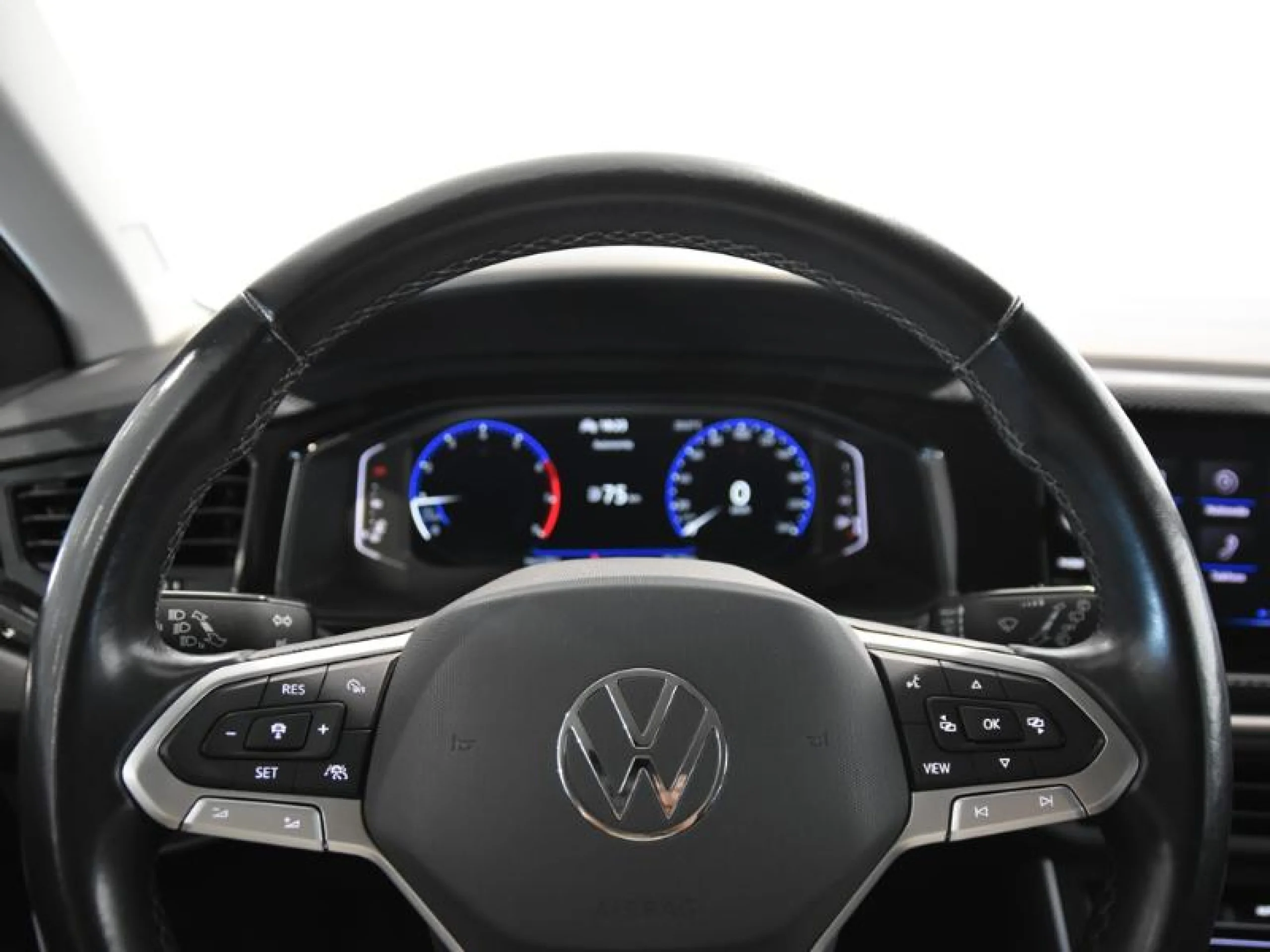 VOLKSWAGEN TAIGO LIFE 1.0 TSI 70KW (95CV) - Foto 14