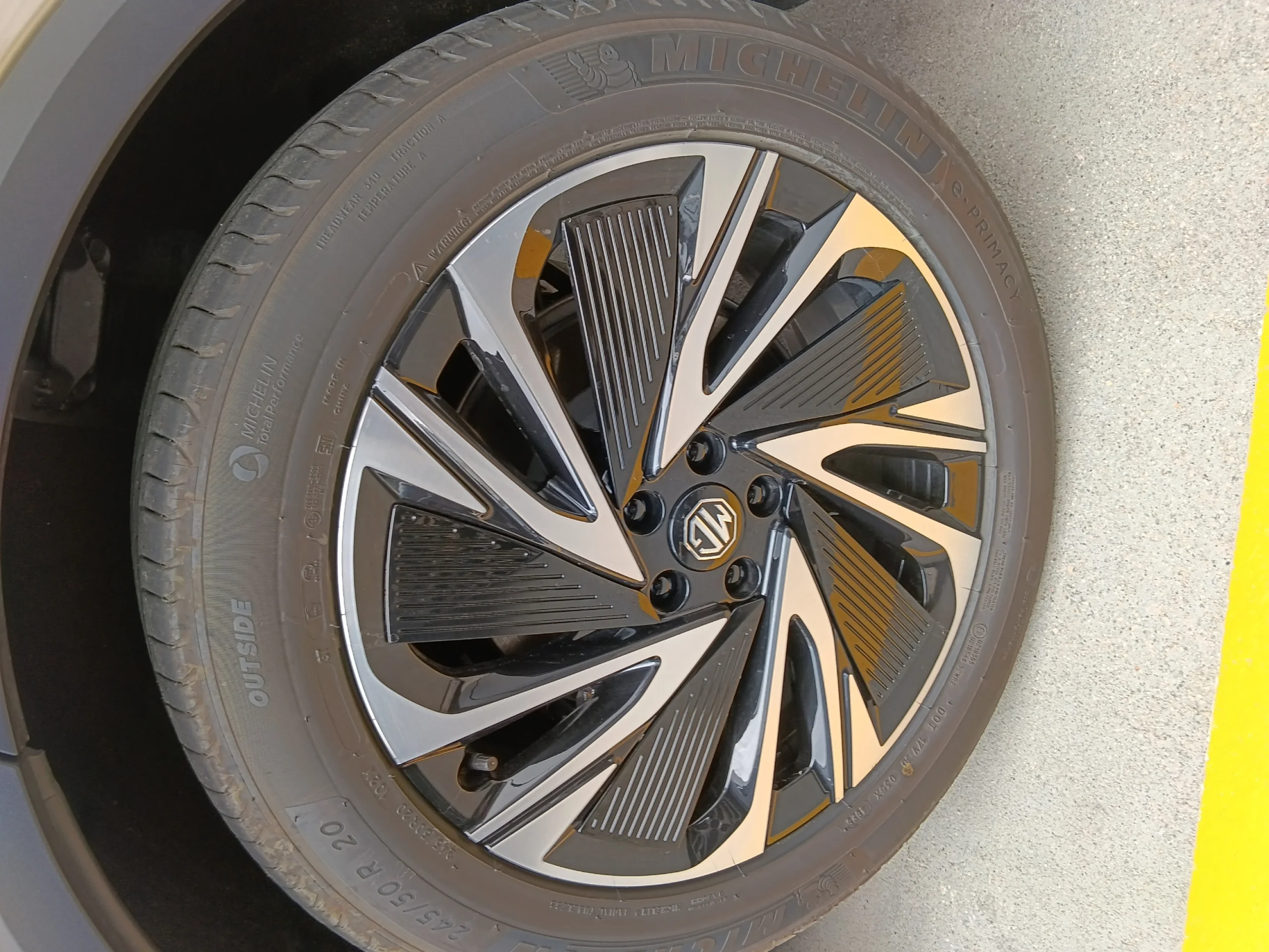 MG MGS6 MG S6 EDU 77KWH EDU 2WD LUX LHD O3 SUNROOF DARK GOLDEN - Foto 9