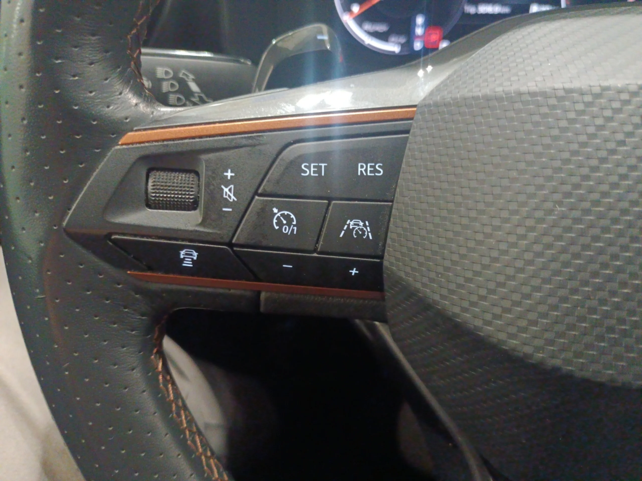 CUPRA FORMENTOR 1.5 TSI 110KW (150 CV) DSG - Foto 16