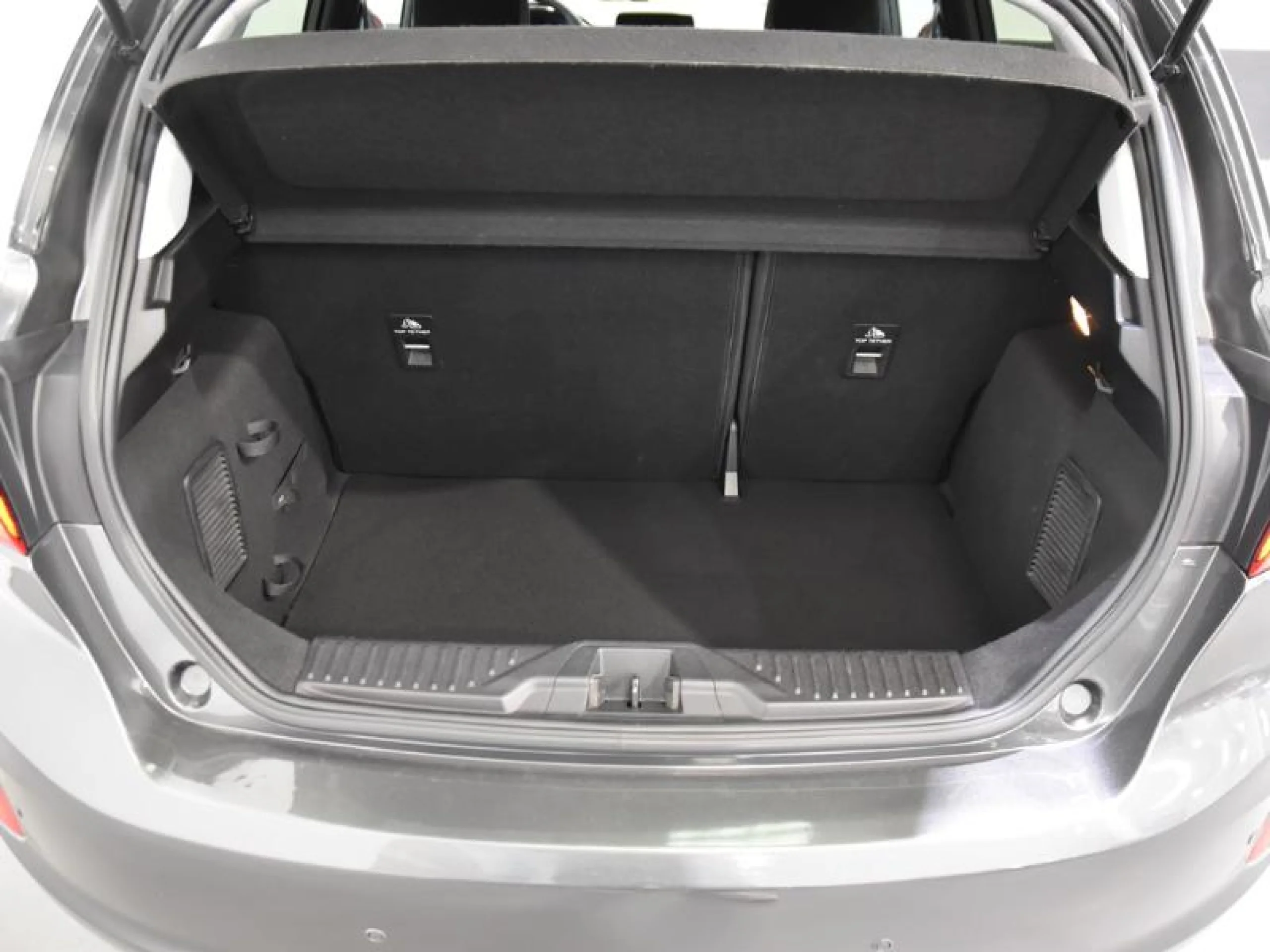 FORD FIESTA 1.0 80CV - Foto 7