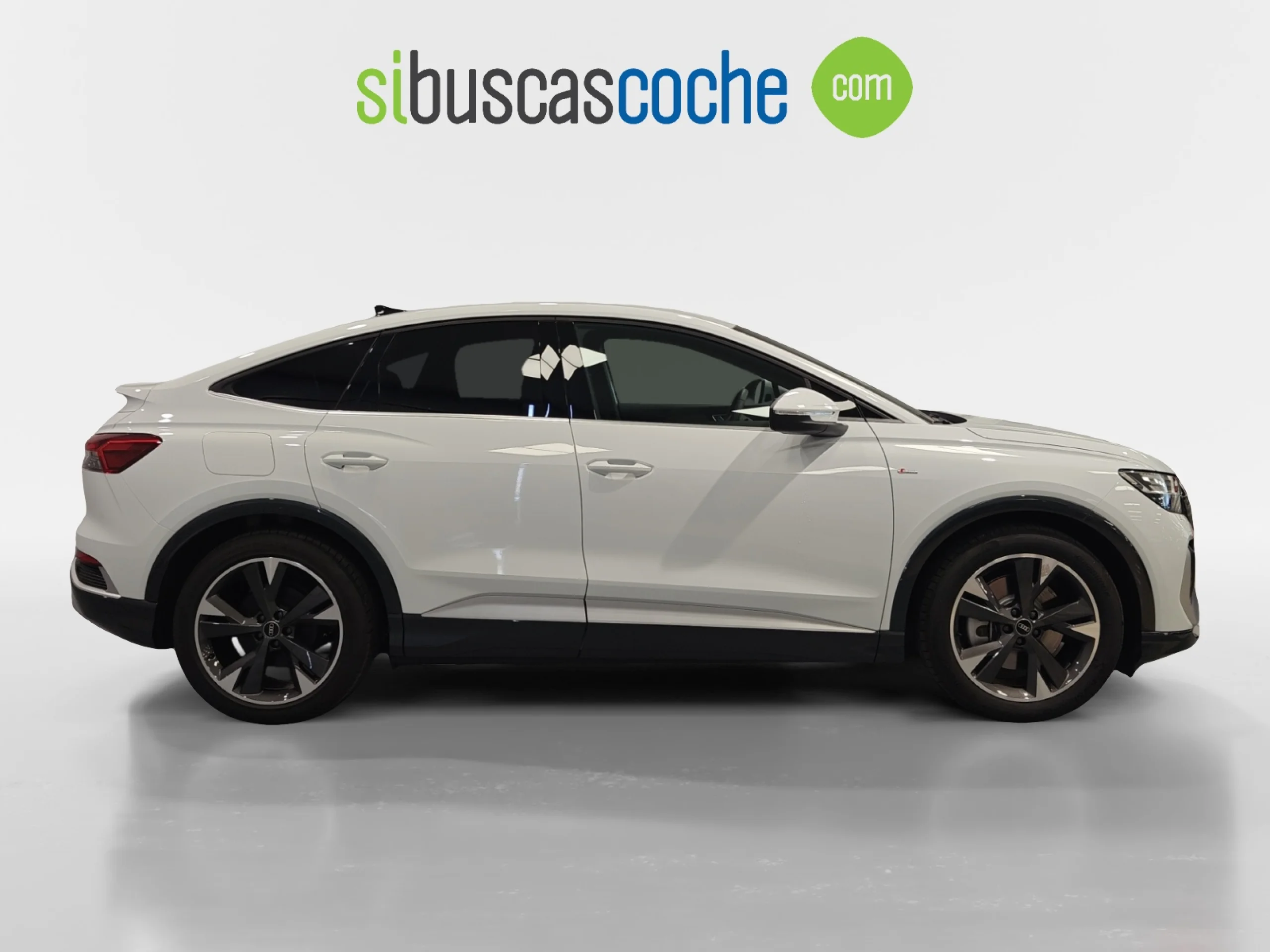 AUDI Q4 SPORTBACK E TRON GENUINE EDITION 45 E TRON 210KW 82KWH - Foto 3