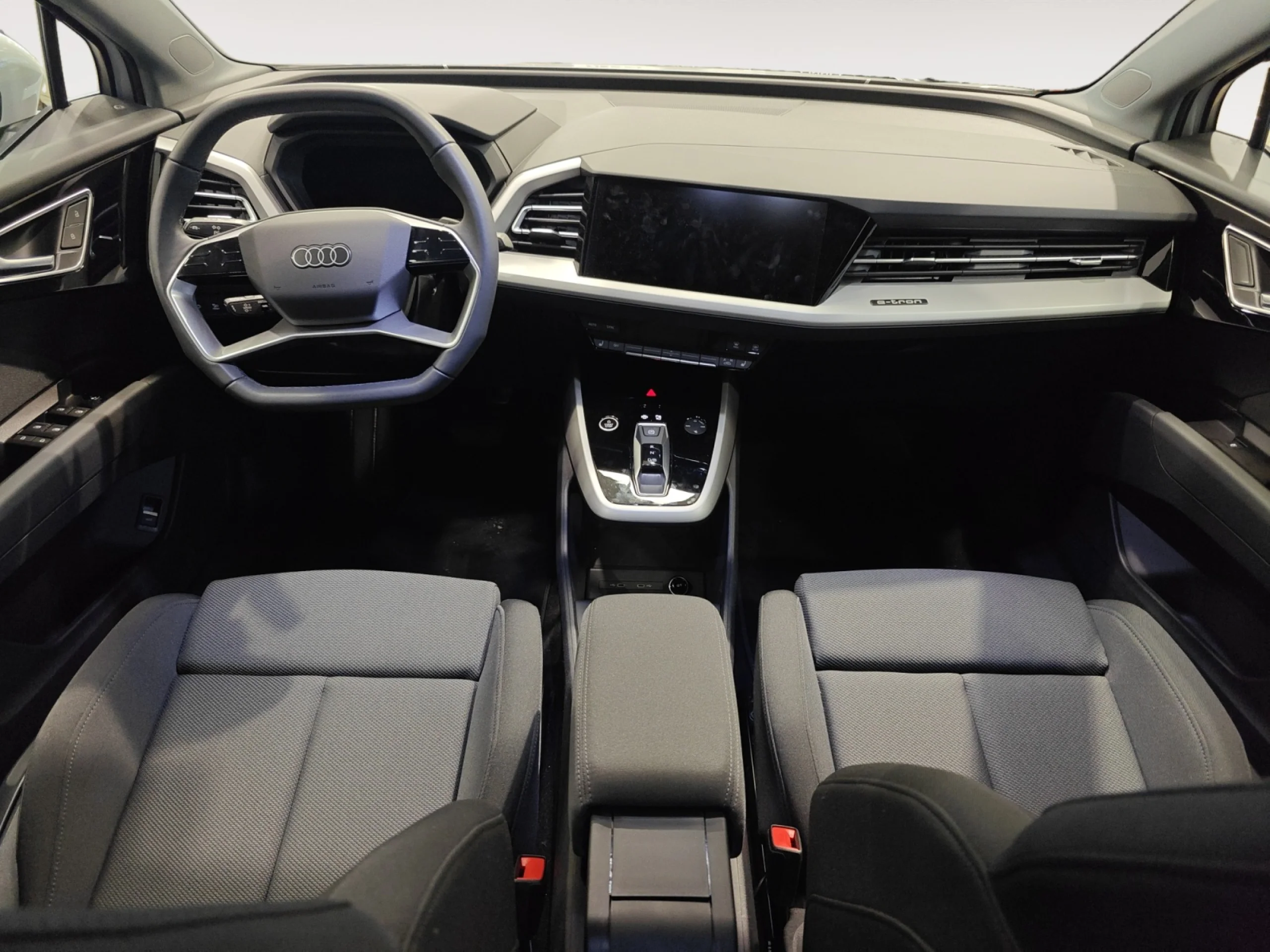 AUDI Q4 SPORTBACK E TRON GENUINE EDITION 45 E TRON 210KW 82KWH - Foto 4