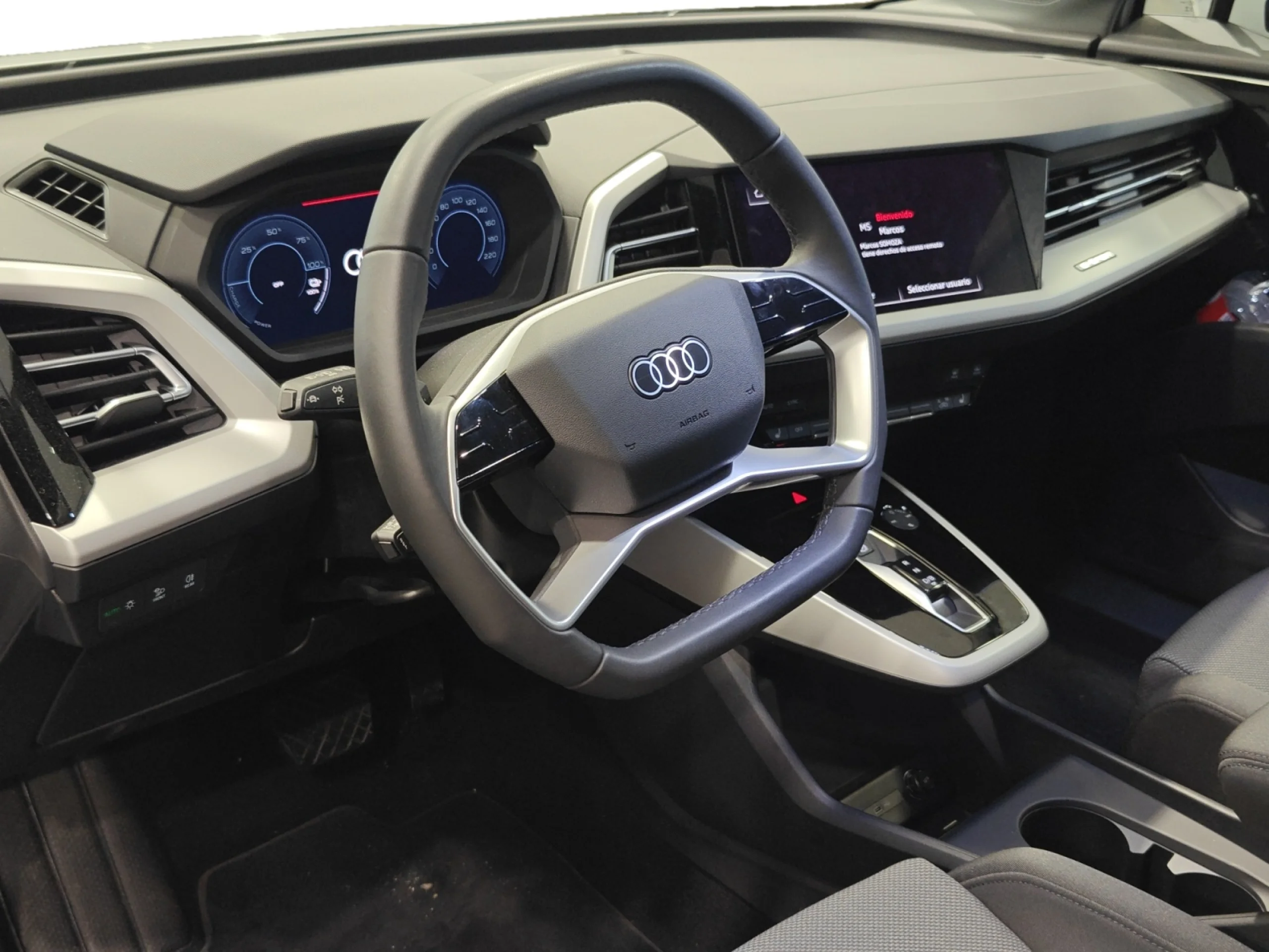AUDI Q4 SPORTBACK E TRON GENUINE EDITION 45 E TRON 210KW 82KWH - Foto 9