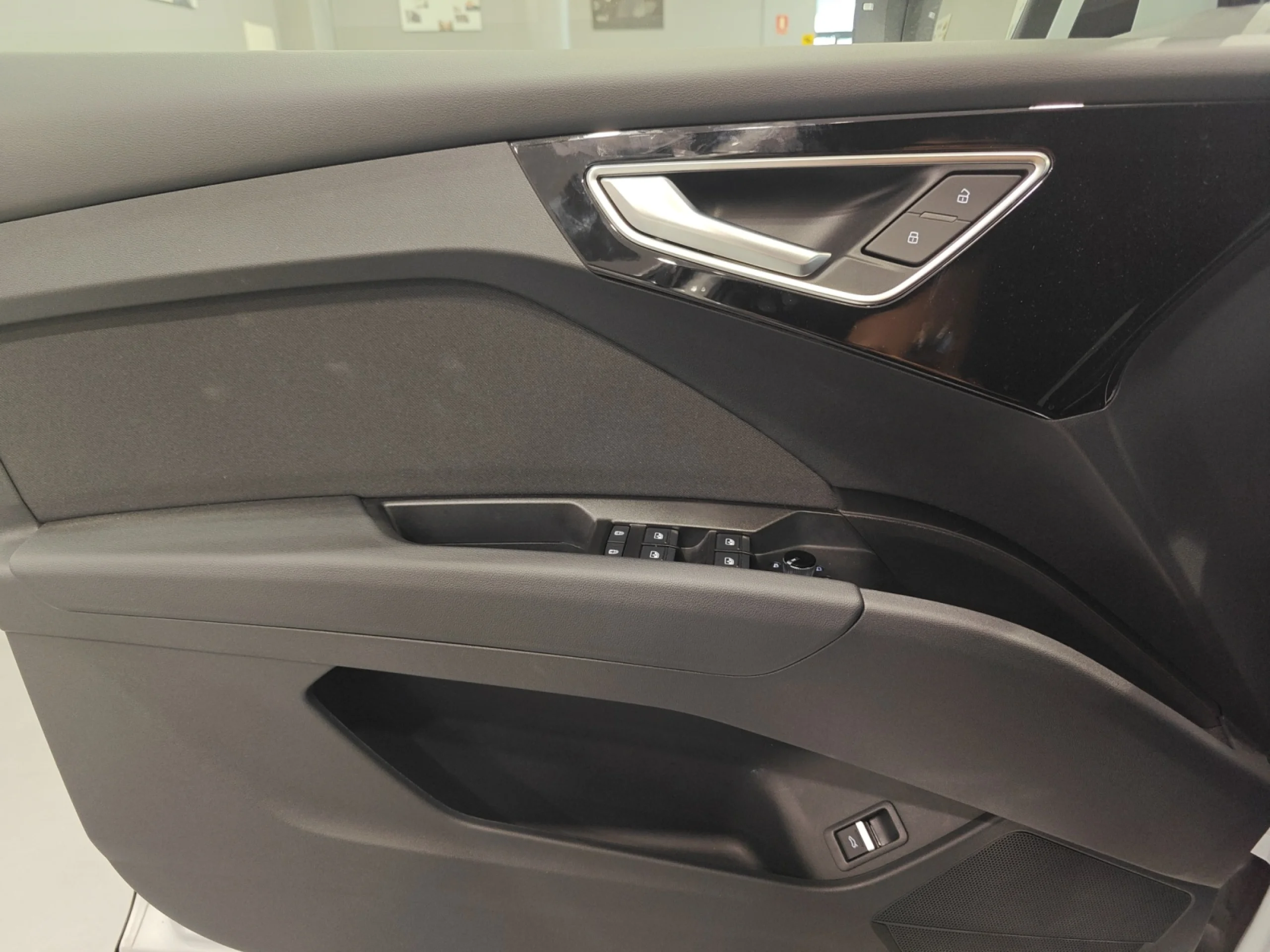 AUDI Q4 SPORTBACK E TRON GENUINE EDITION 45 E TRON 210KW 82KWH - Foto 13