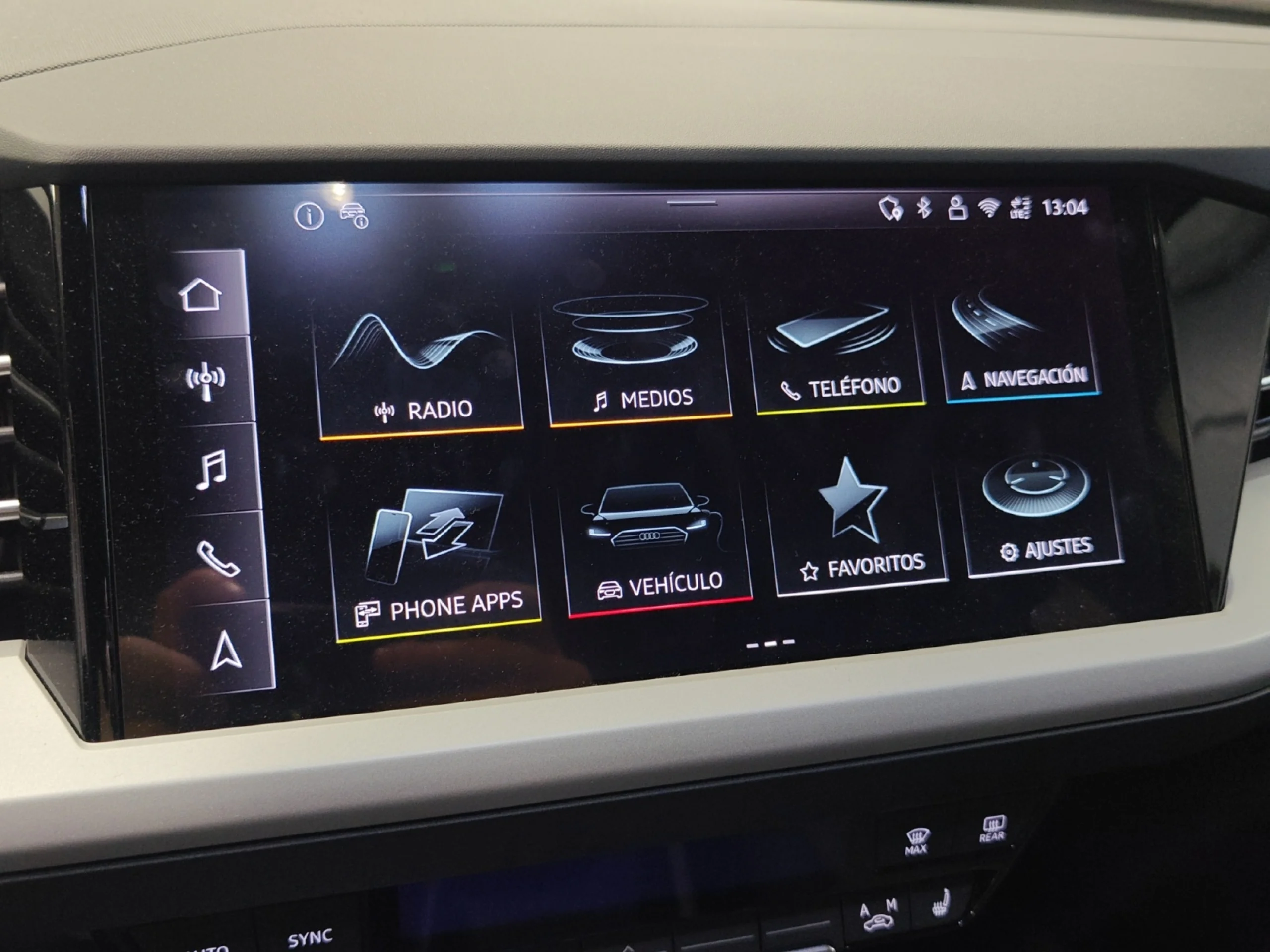 AUDI Q4 SPORTBACK E TRON GENUINE EDITION 45 E TRON 210KW 82KWH - Foto 14