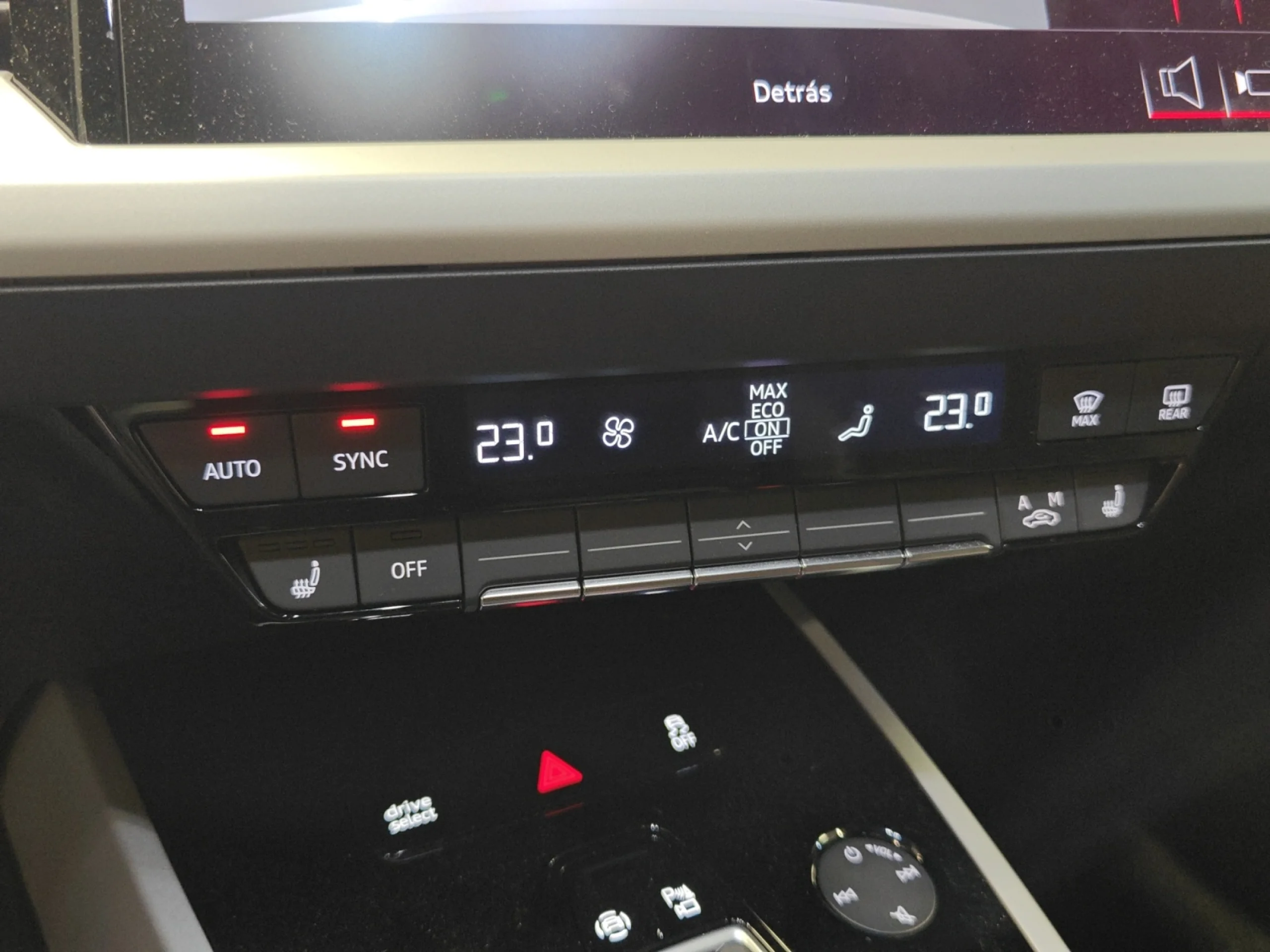 AUDI Q4 SPORTBACK E TRON GENUINE EDITION 45 E TRON 210KW 82KWH - Foto 20