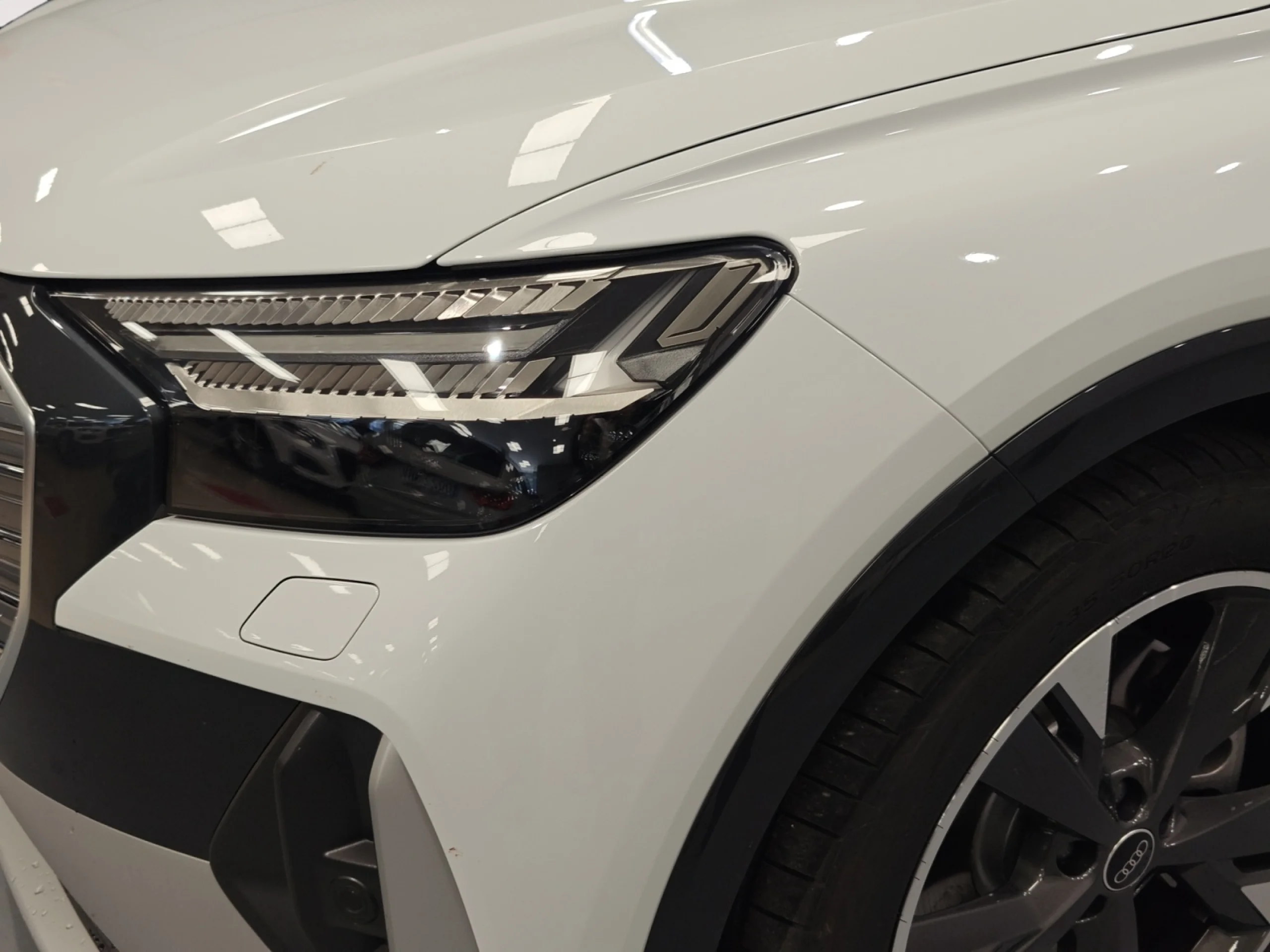 AUDI Q4 SPORTBACK E TRON GENUINE EDITION 45 E TRON 210KW 82KWH - Foto 22