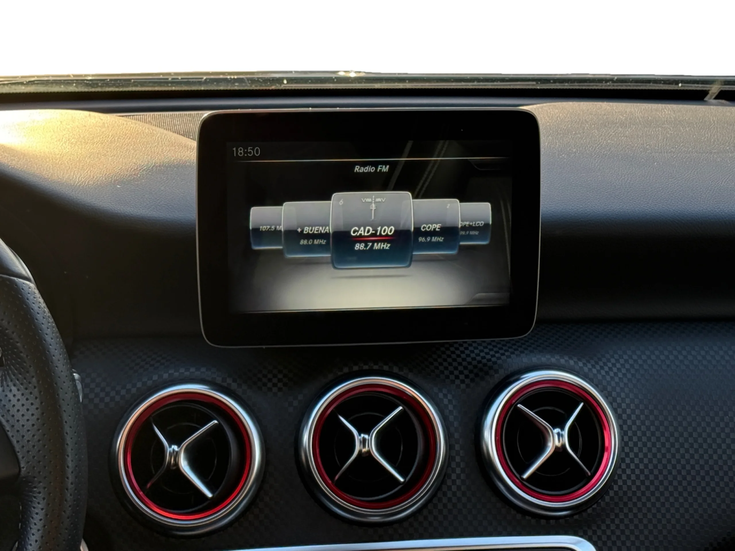 MERCEDES-BENZ CLASE A A 200 D URBAN - Foto 9