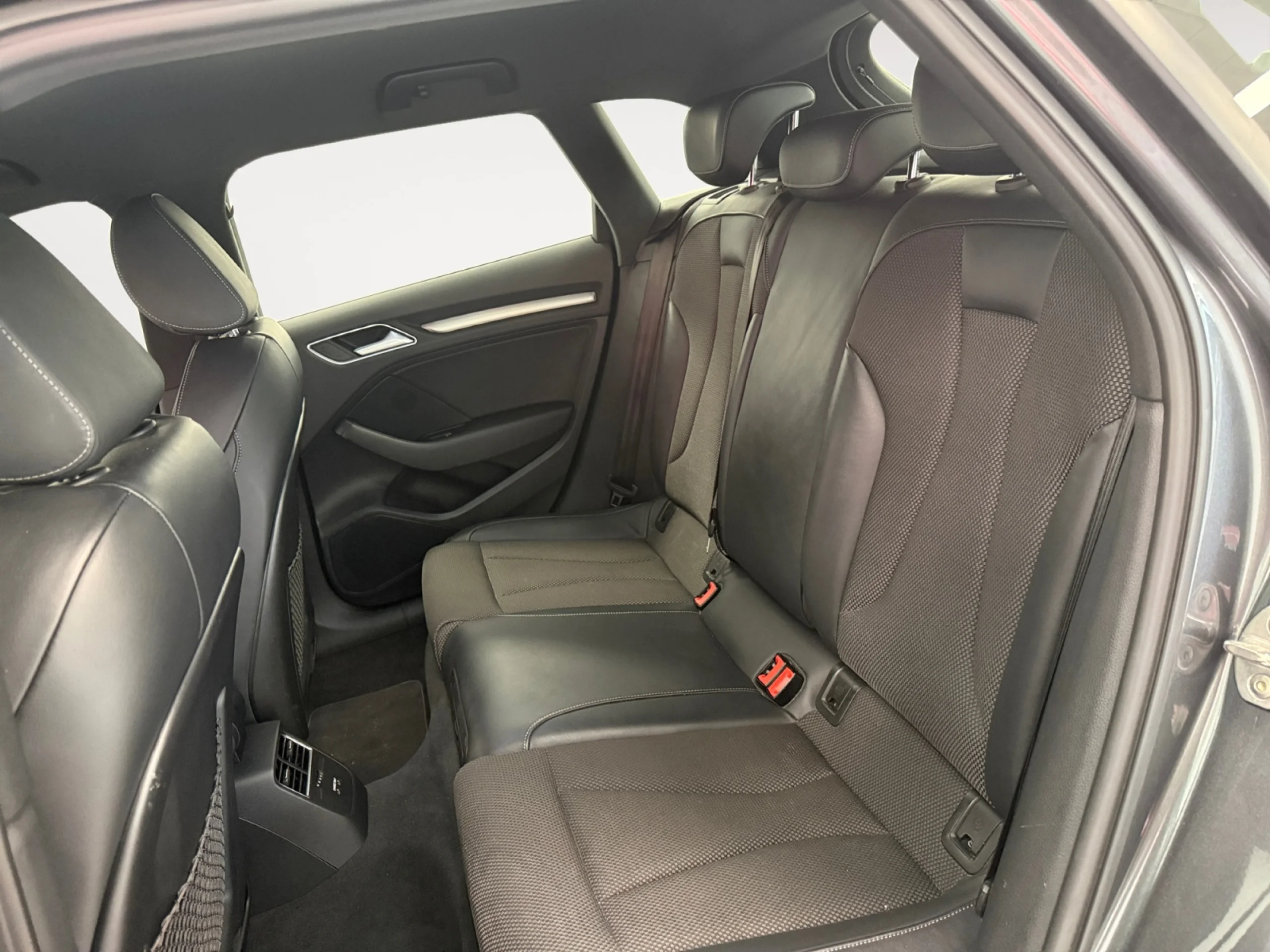 AUDI A3 SPORTBACK 30 TDI 85KW (116CV) - Foto 6