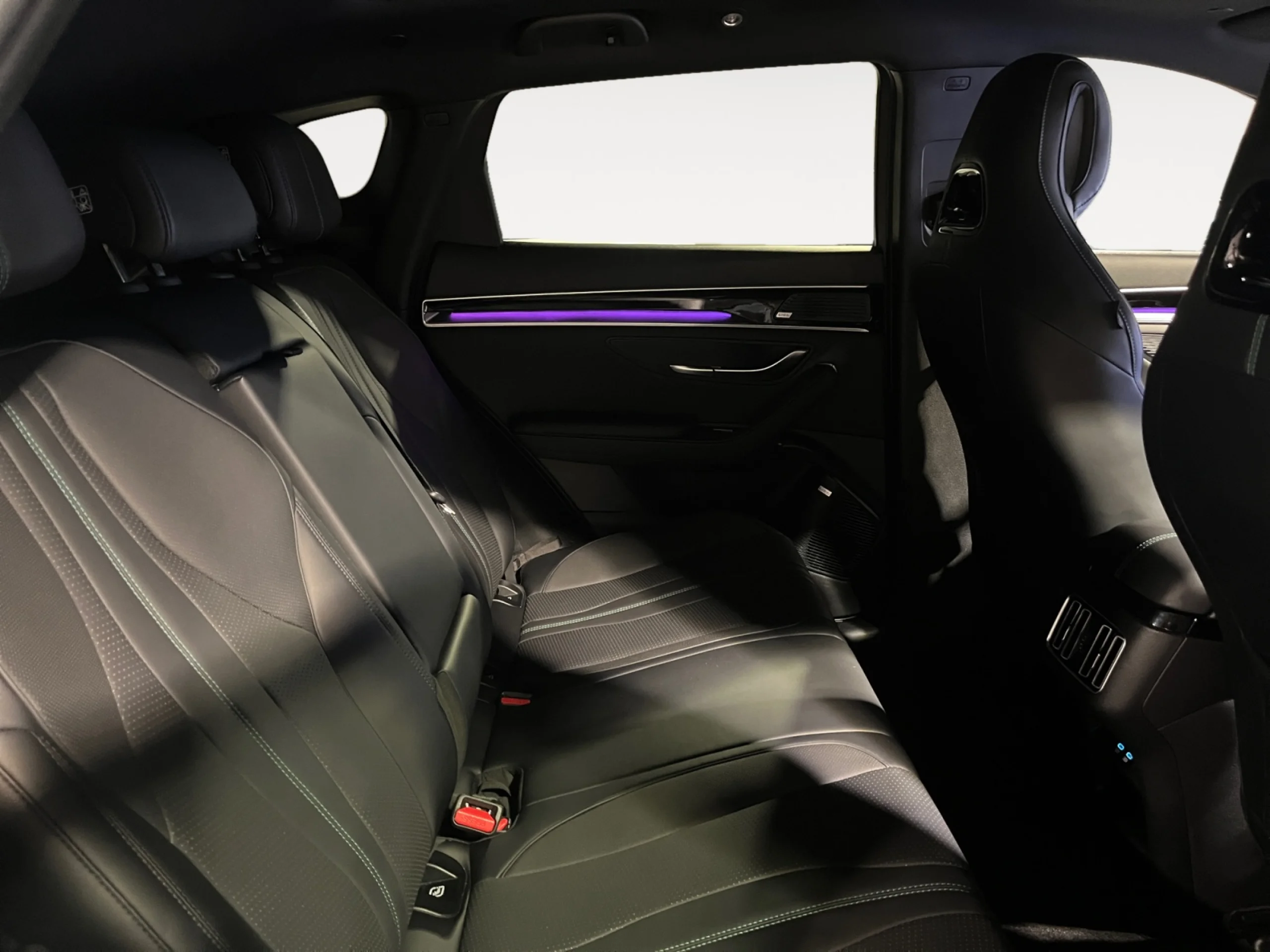 BYD SEAL U 1.5 DM I COMFORT - Foto 6