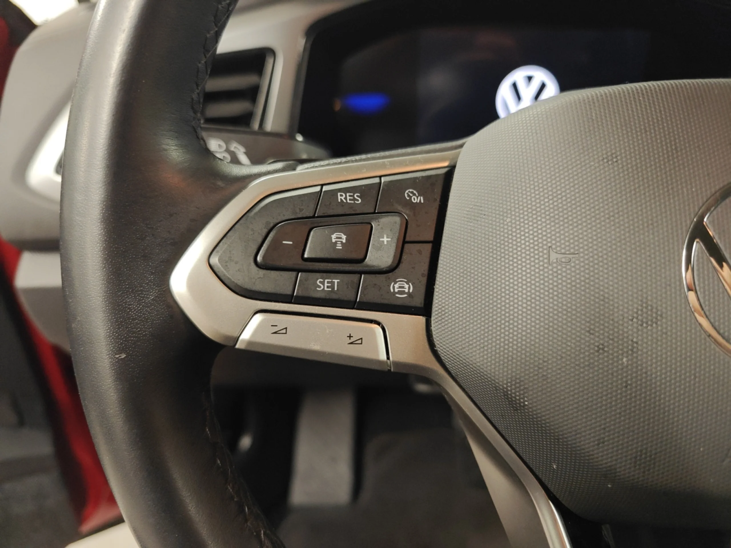 VOLKSWAGEN T ROC ··MÁS·· 1.5 TSI 110KW (150CV) DSG - Foto 11