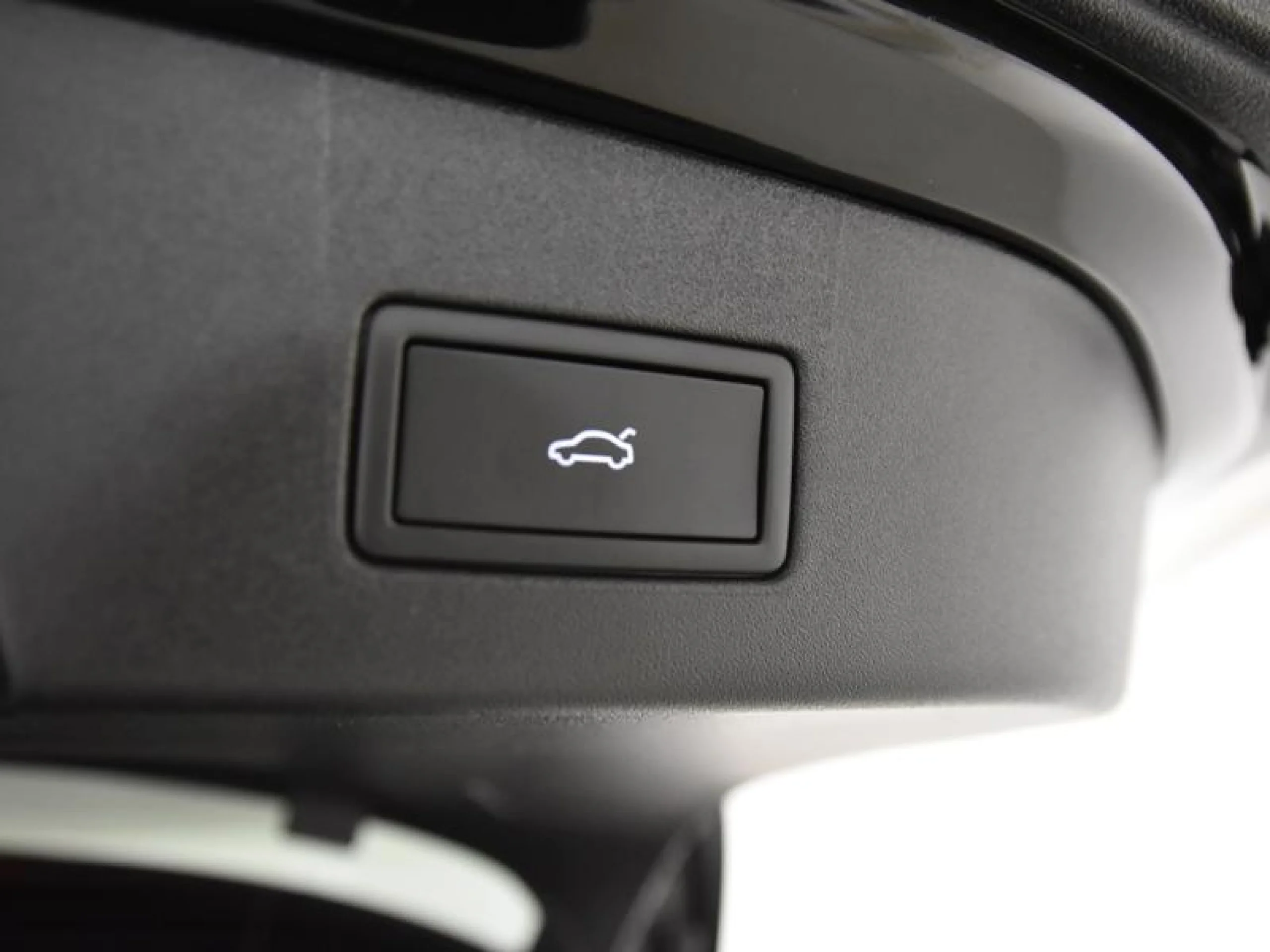 VOLKSWAGEN ID.4 ID.4 PRO BLACK   210 KW (286 CV) 79 KWH AUTOMÁTICO 1 VEL. - Foto 9