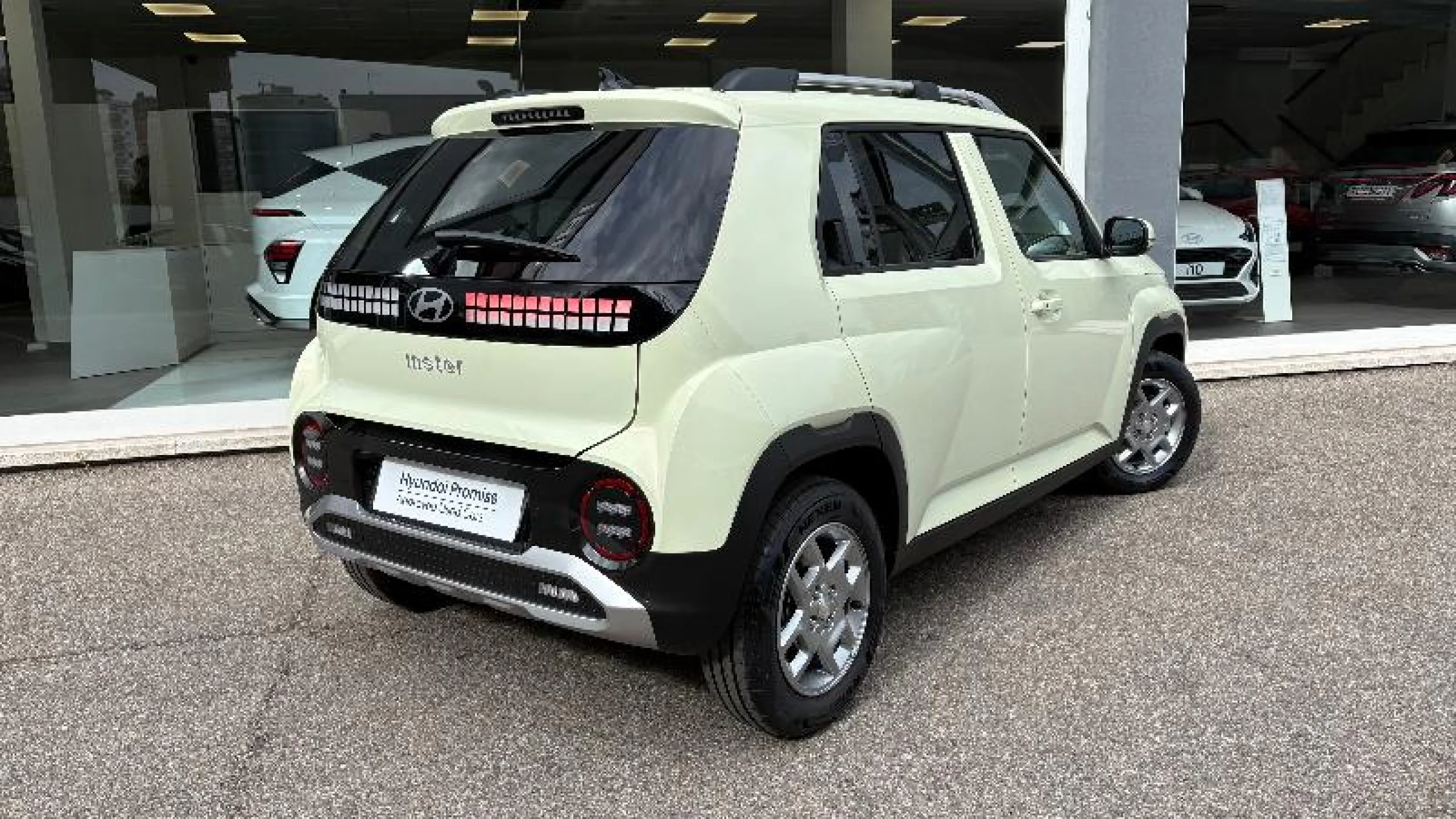 HYUNDAI INSTER 49KWH 85KW (115CV) MAXX - Foto 6