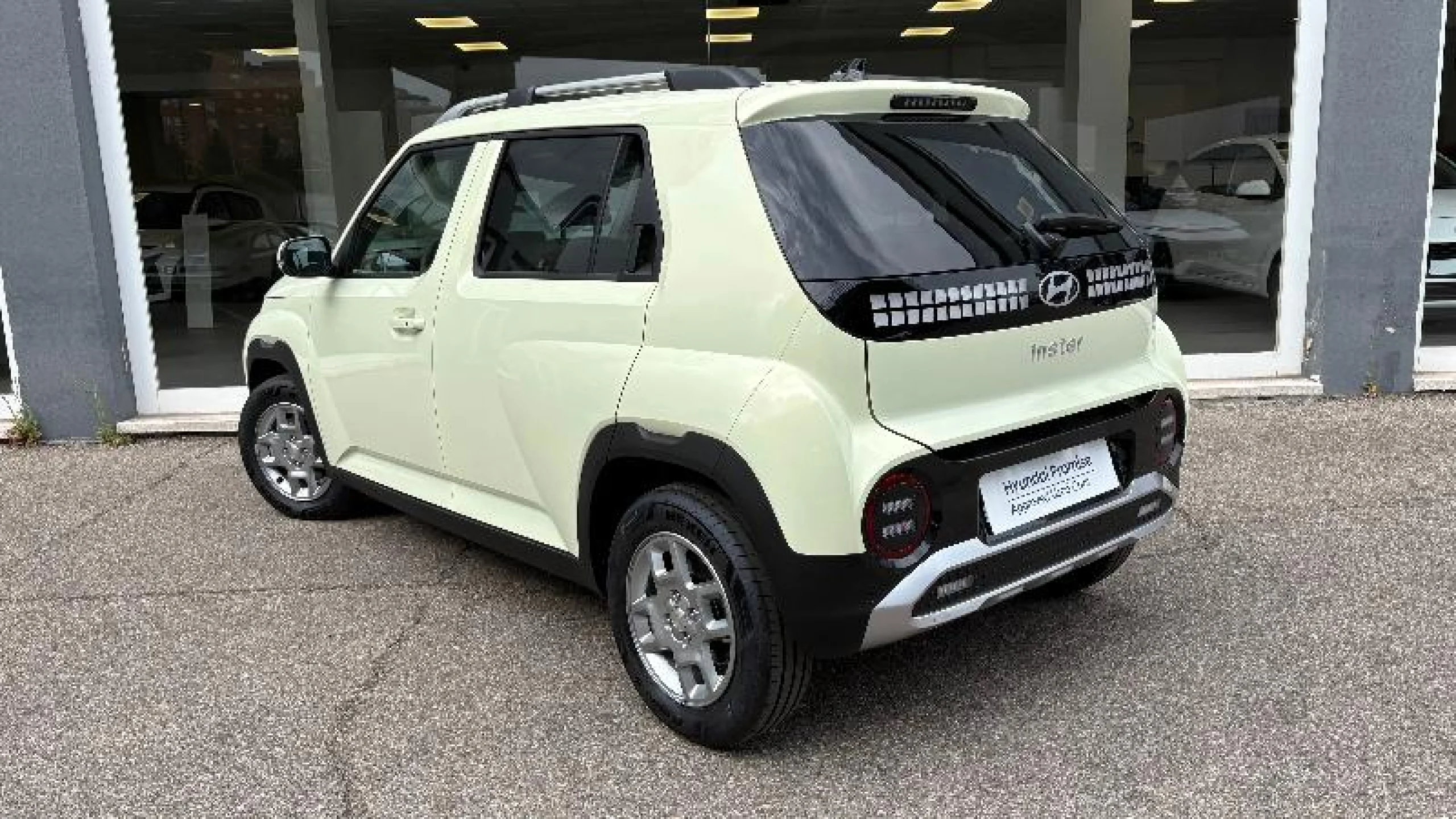 HYUNDAI INSTER 49KWH 85KW (115CV) MAXX - Foto 8