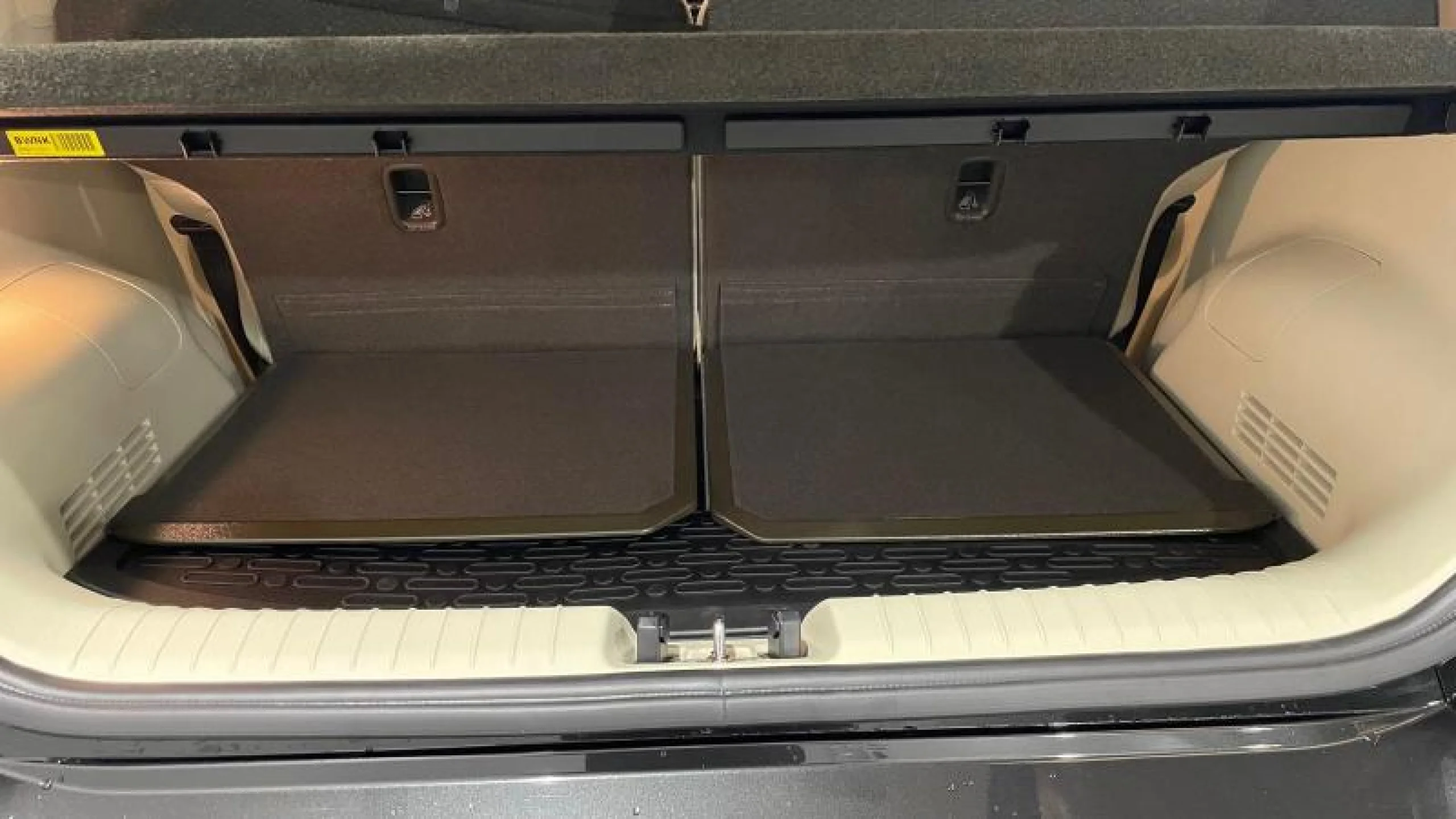 HYUNDAI INSTER 49KWH 85KW (115CV) MAXX - Foto 24