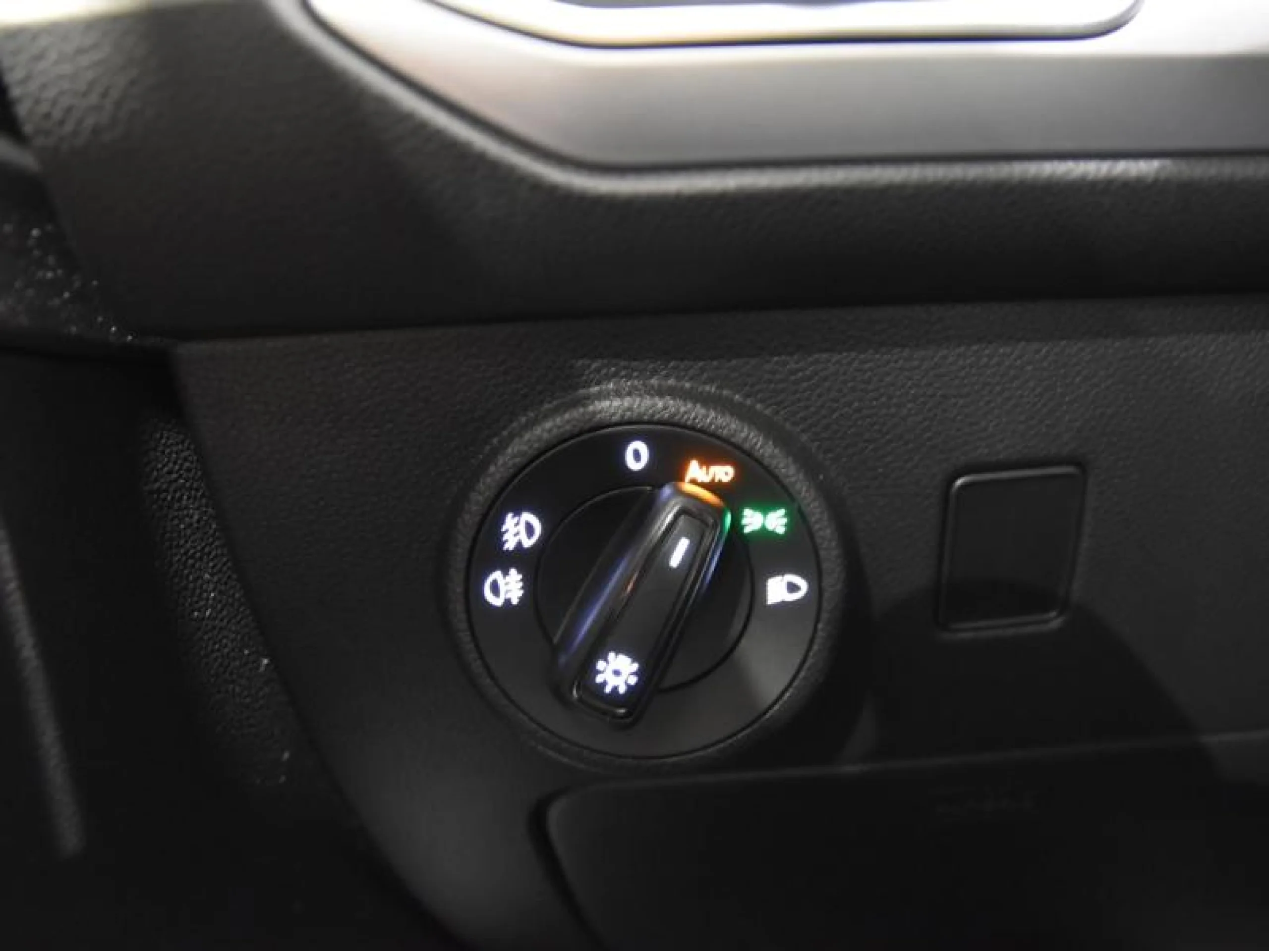 SEAT ATECA 1.5 TSI 110KW DSG FR SPECIAL EDITION - Foto 19