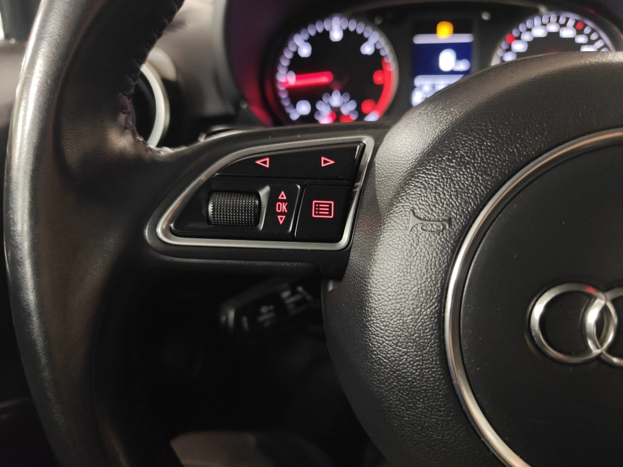 AUDI A1 SPORTBACK 1.6 TDI 116CV ADRENALIN - Foto 11