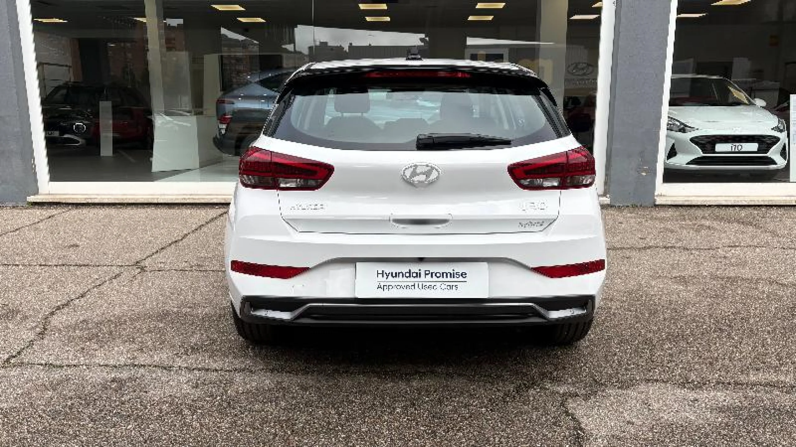 HYUNDAI I30 1.0 TGDI 48V KLASS - Foto 8