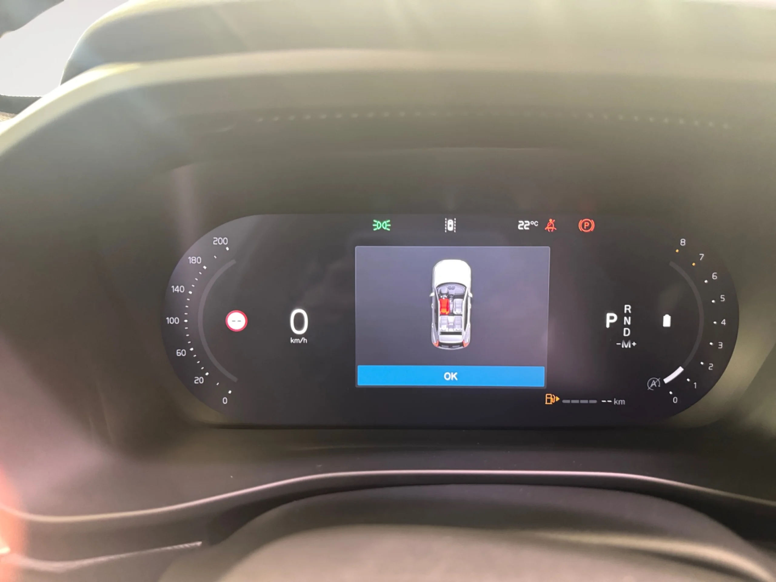 VOLVO XC40 2.0 B3 G BLACK EDITION PLUS AUTO - Foto 7