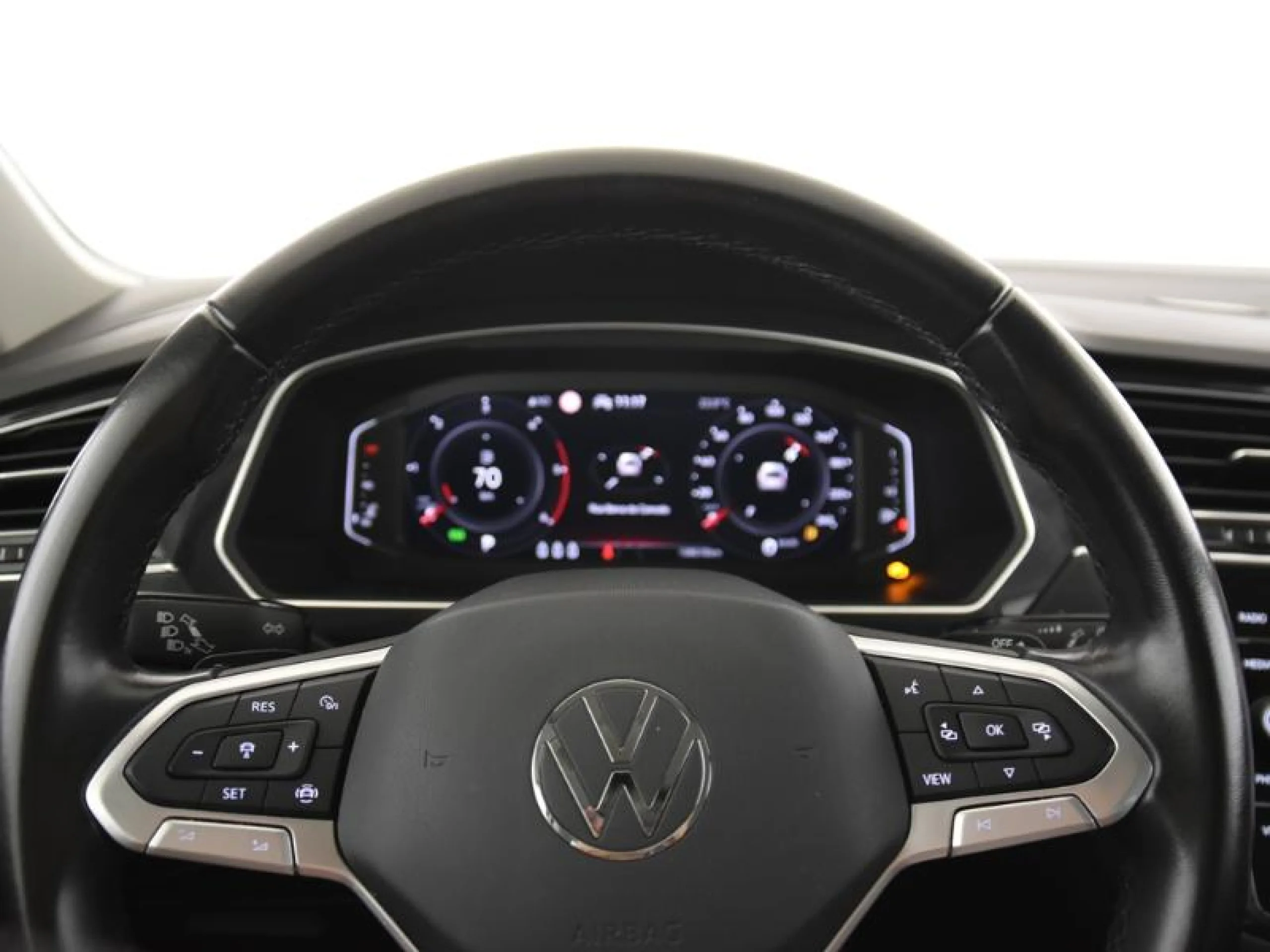 VOLKSWAGEN TIGUAN URBAN SPORT 2.0 TDI 110KW (150CV) - Foto 15