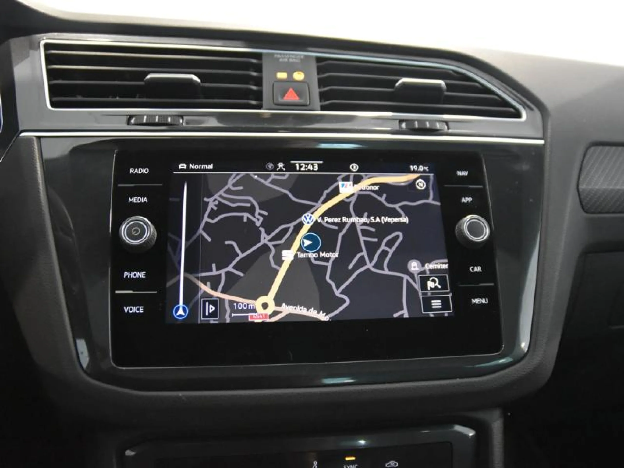 VOLKSWAGEN TIGUAN R LINE 2.0 TDI 110KW (150CV) DSG 4MOTION - Foto 15