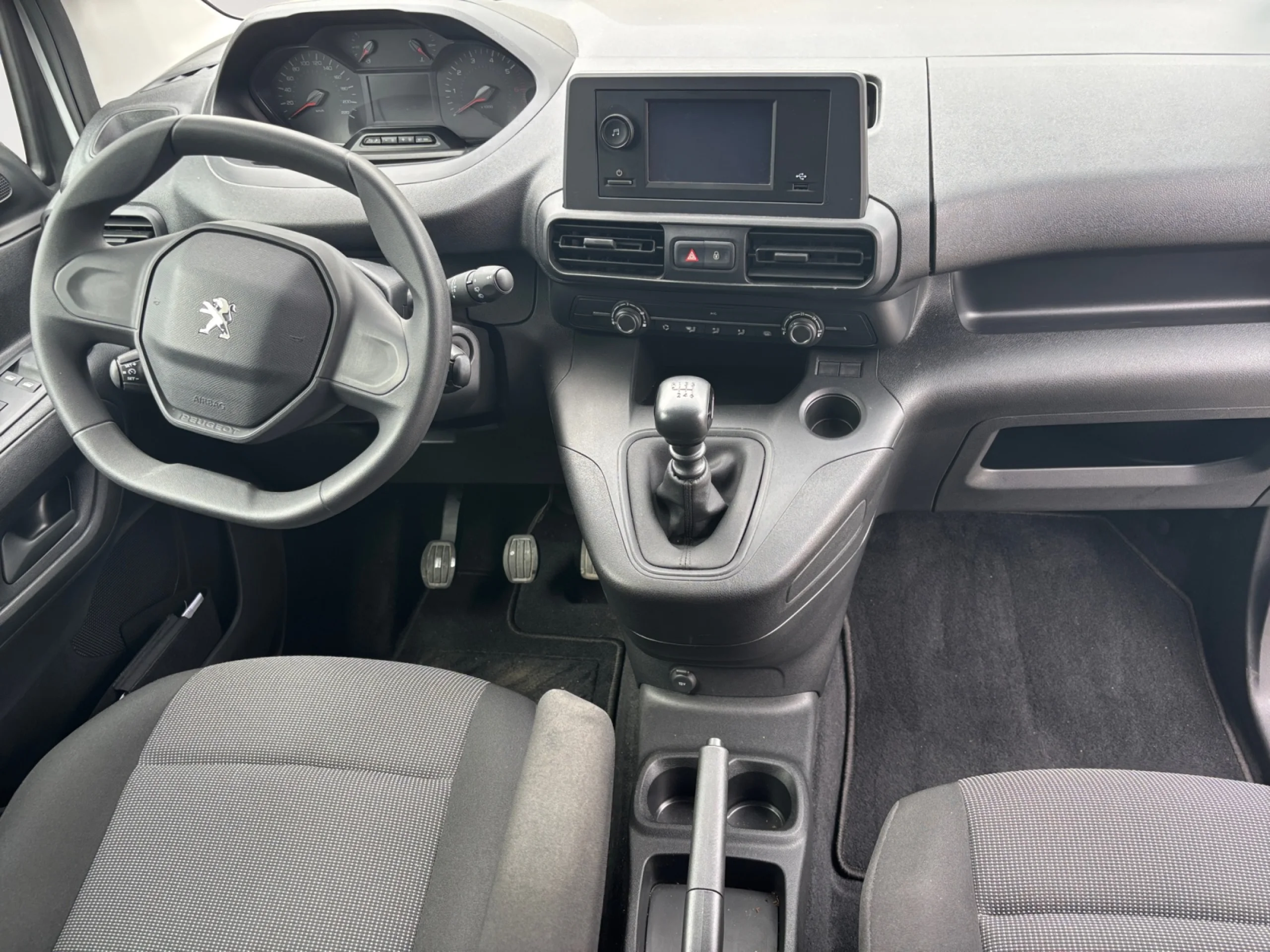 PEUGEOT Partner STANDARD 600KG PURETECH 81KW - Foto 4