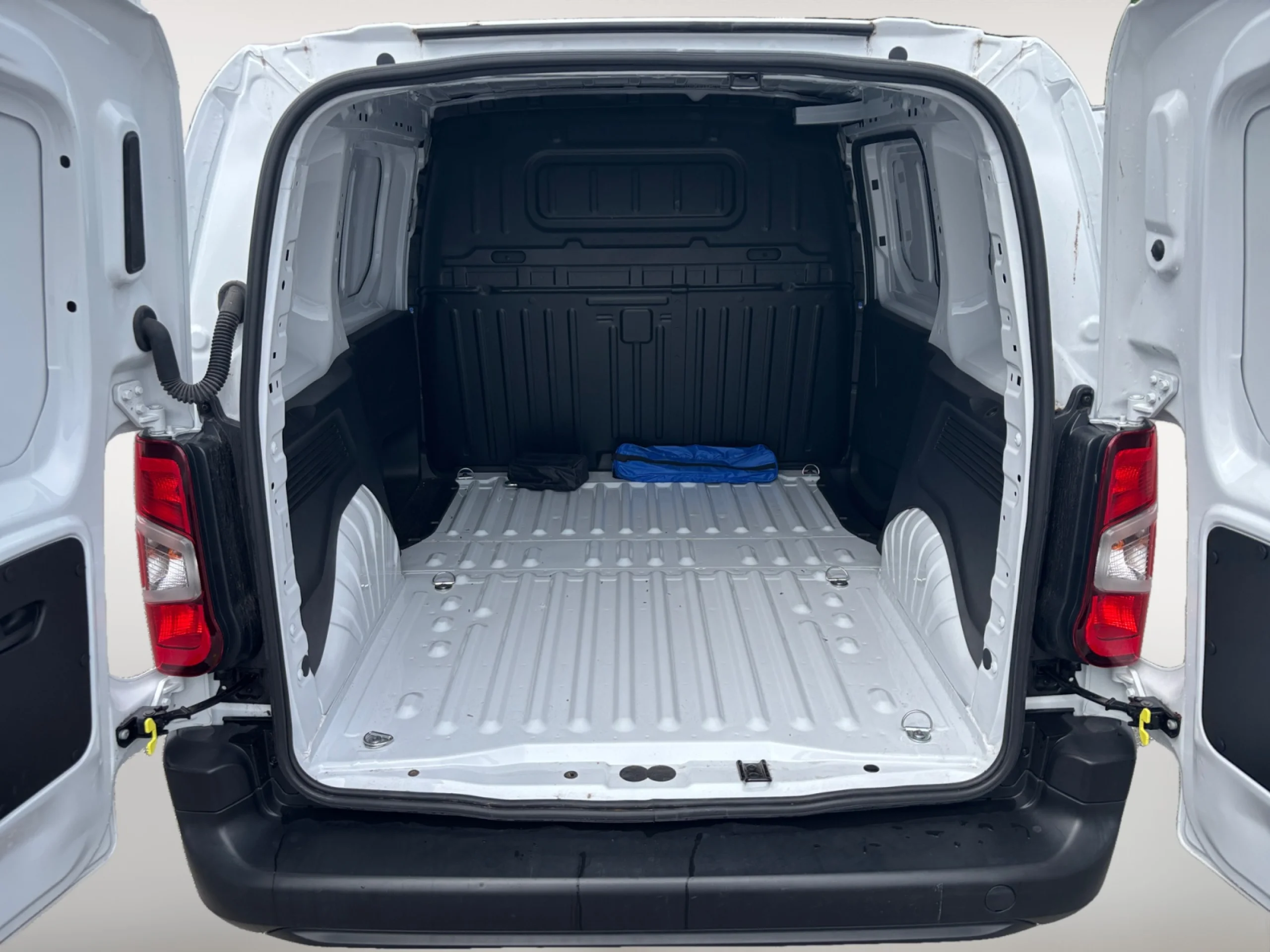 PEUGEOT Partner STANDARD 600KG PURETECH 81KW - Foto 7