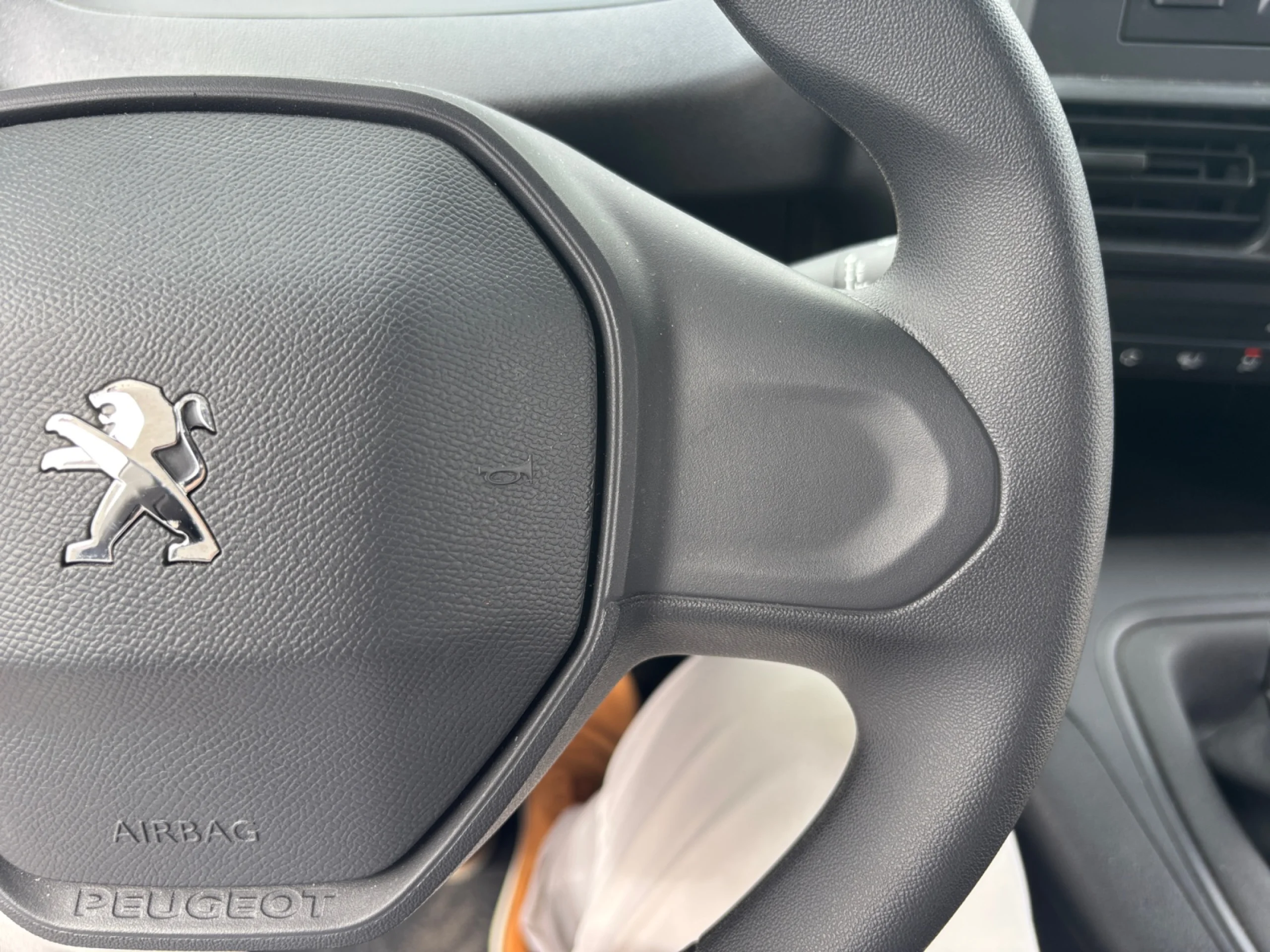 PEUGEOT Partner STANDARD 600KG PURETECH 81KW - Foto 10