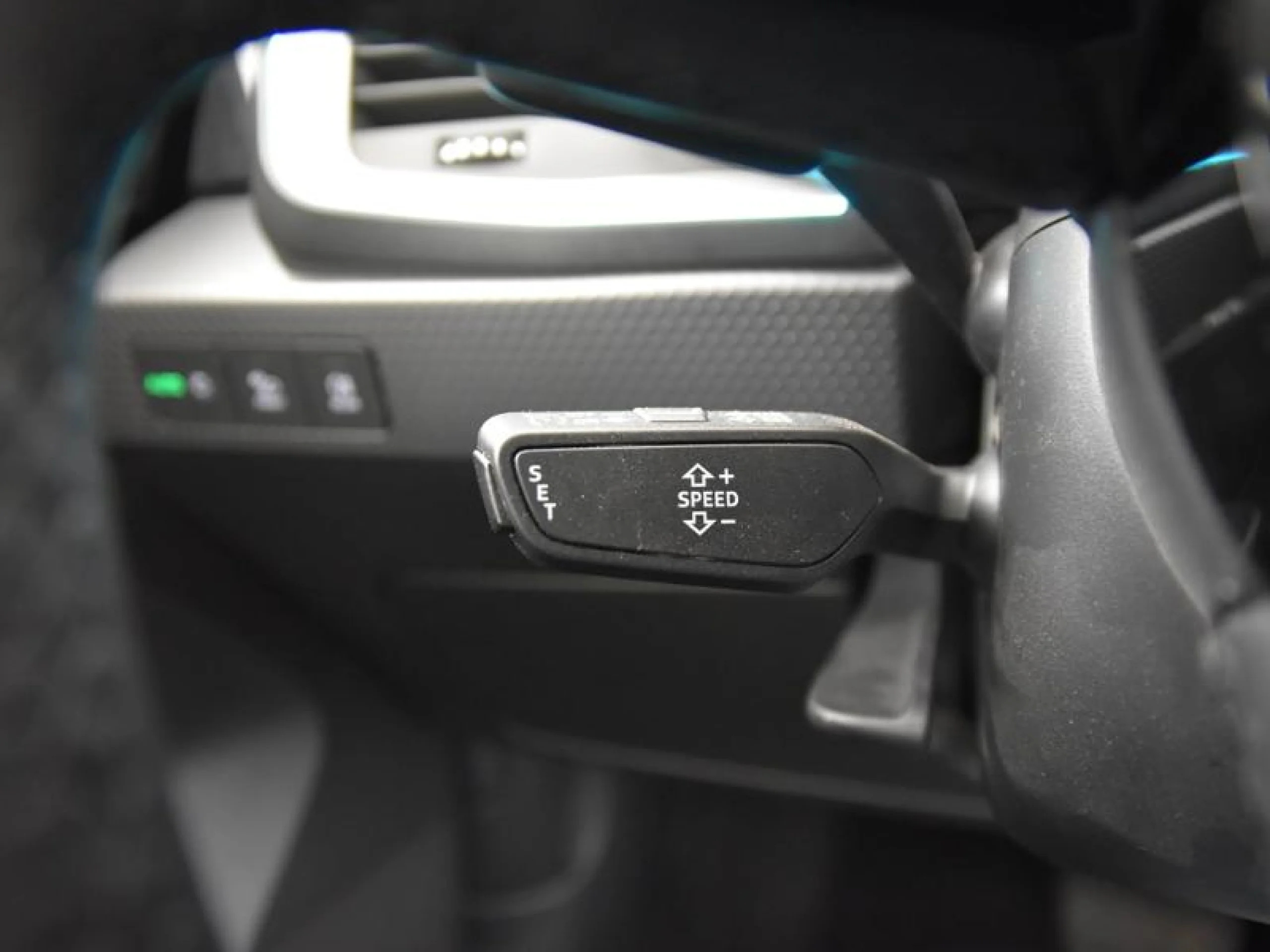 AUDI A1 SPORTBACK ADRENALIN 30 TFSI 85KW S TRON - Foto 17