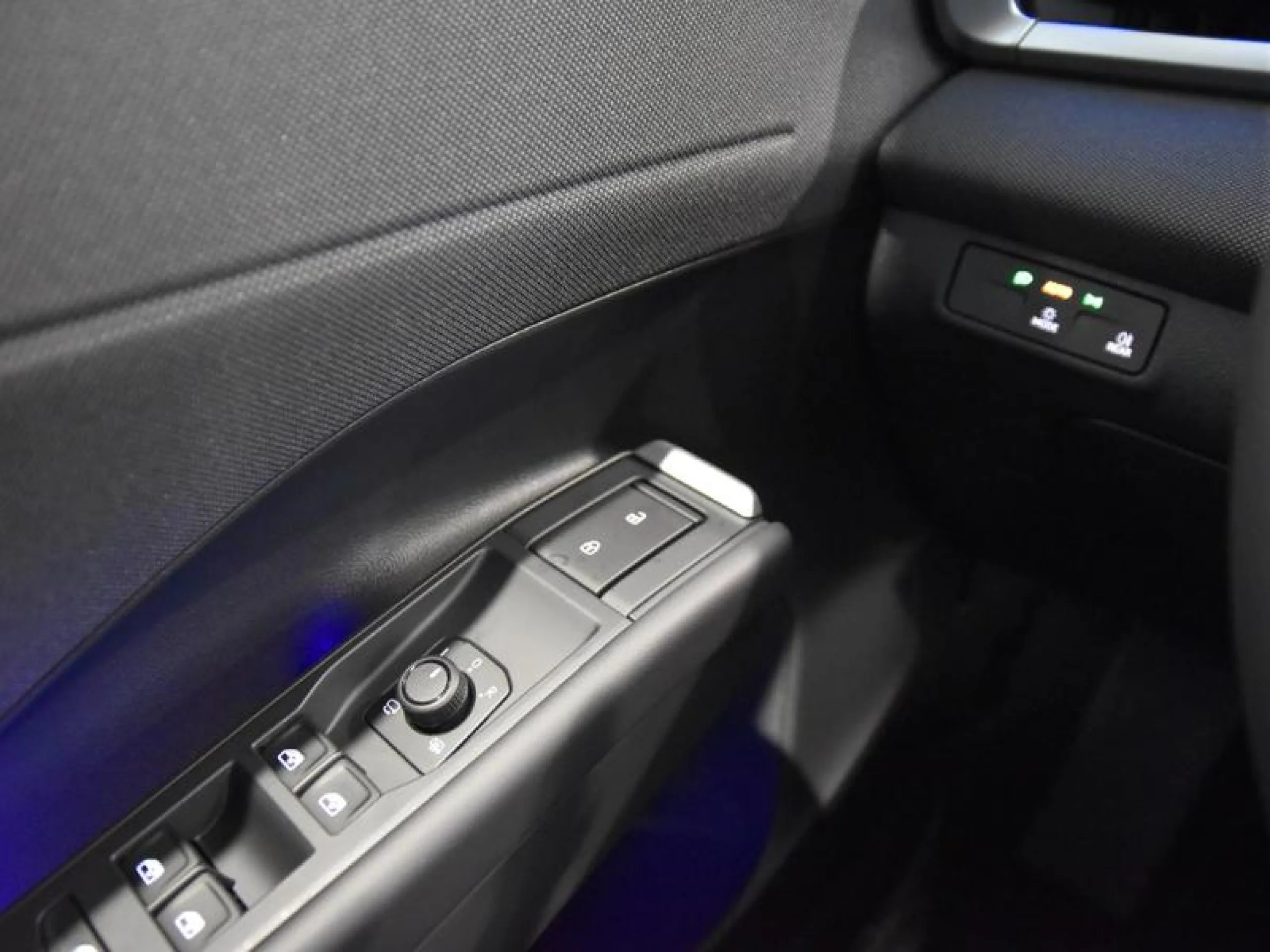 VOLKSWAGEN T ROC T ROC MÁS 1.5 ETSI 110 KW (150 CV)  AUTOMÁTICO DSG 7 VEL. - Foto 16