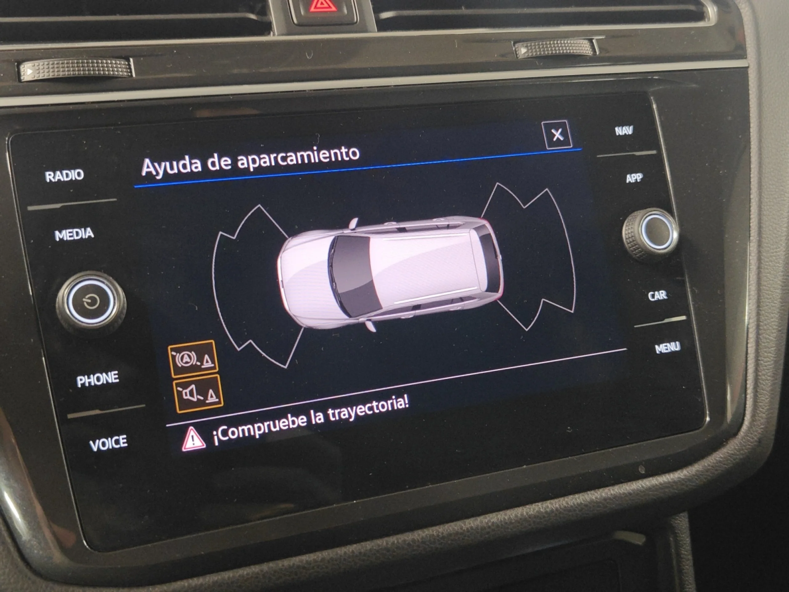 VOLKSWAGEN TIGUAN TIGUAN 1.5 TSI 96KW (130CV) - Foto 16