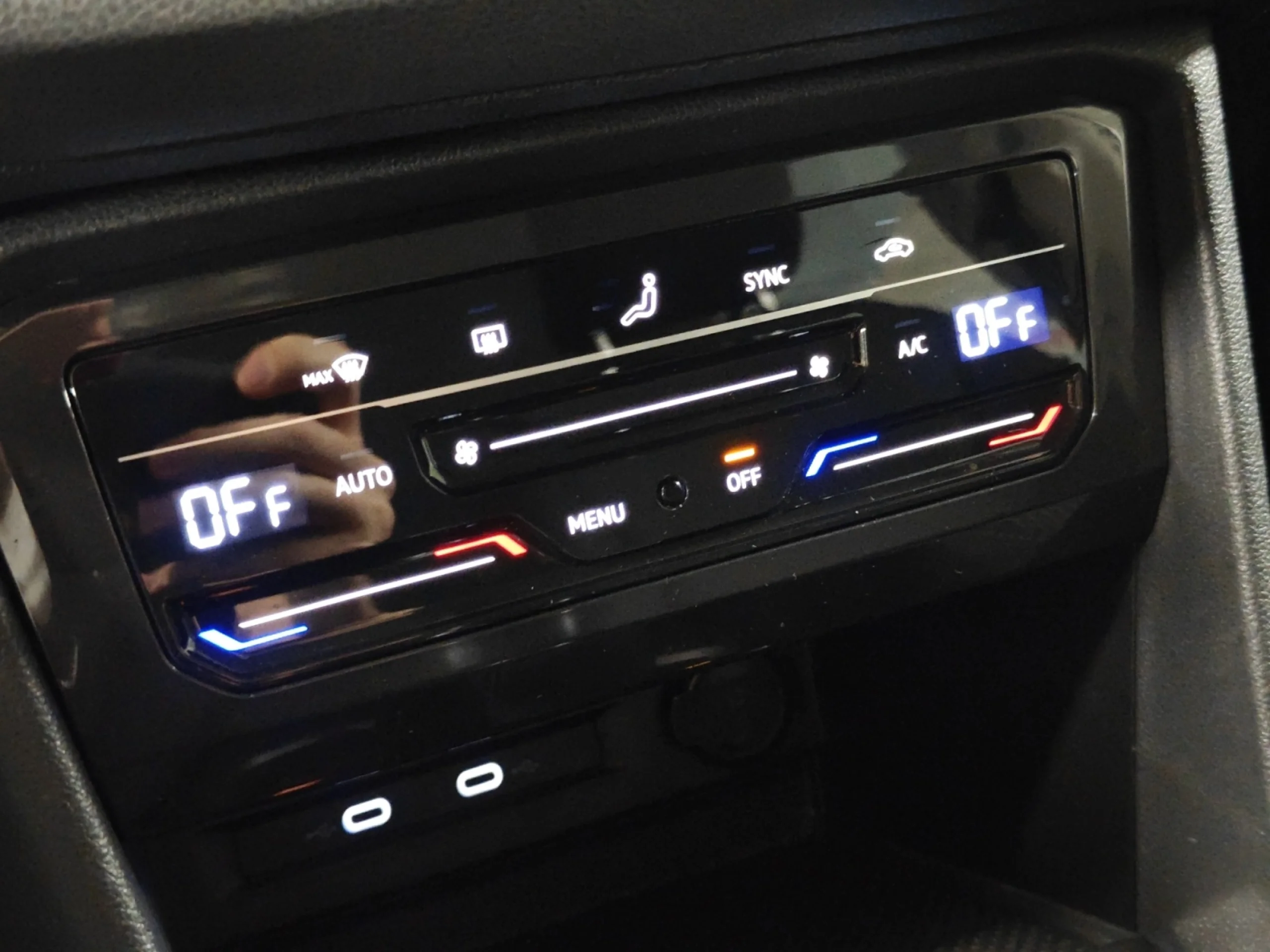 VOLKSWAGEN TIGUAN TIGUAN 1.5 TSI 96KW (130CV) - Foto 20