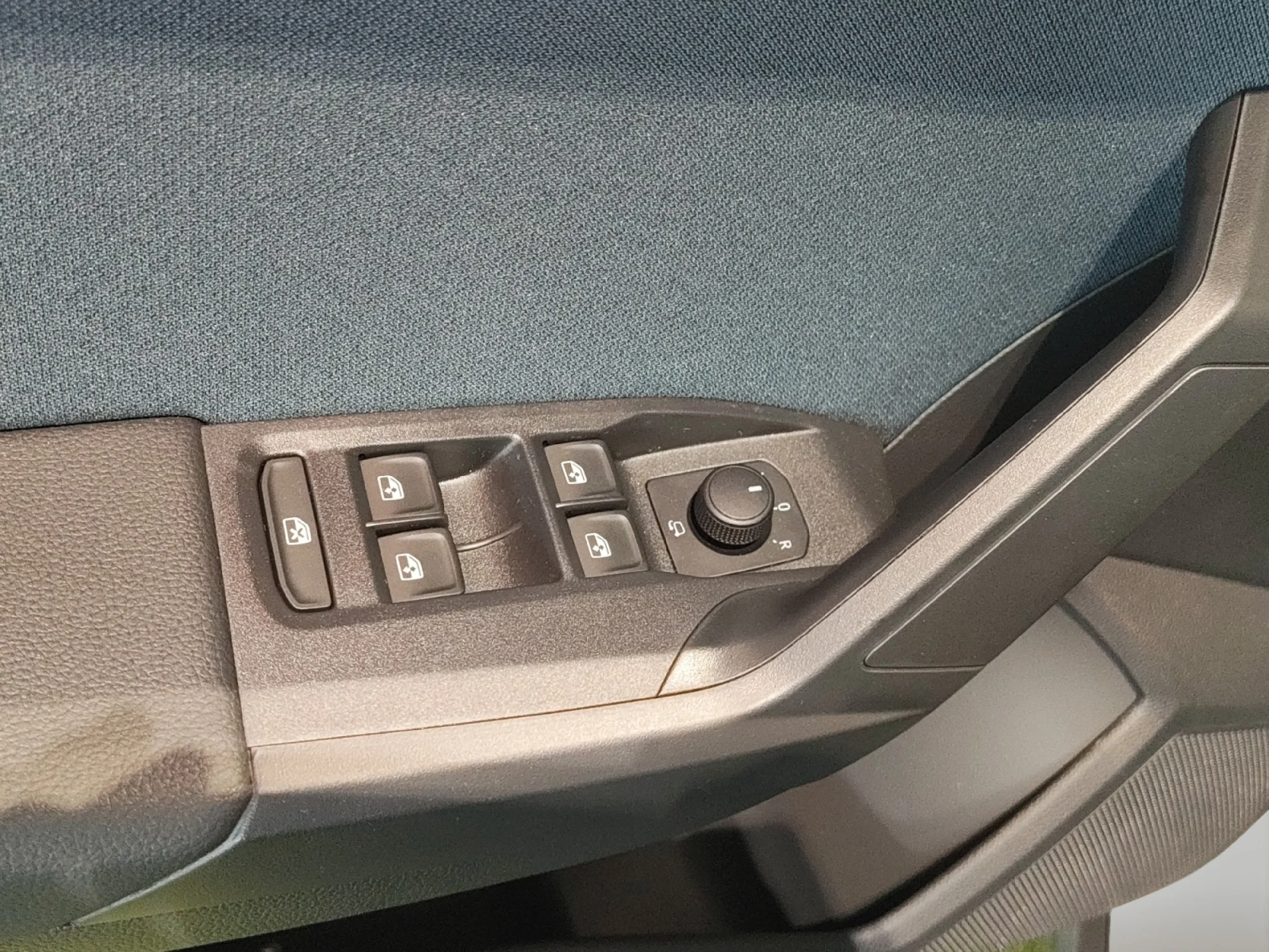 SEAT ARONA 1.0 TSI 85KW (115CV) START&STOP STYLE+ - Foto 7