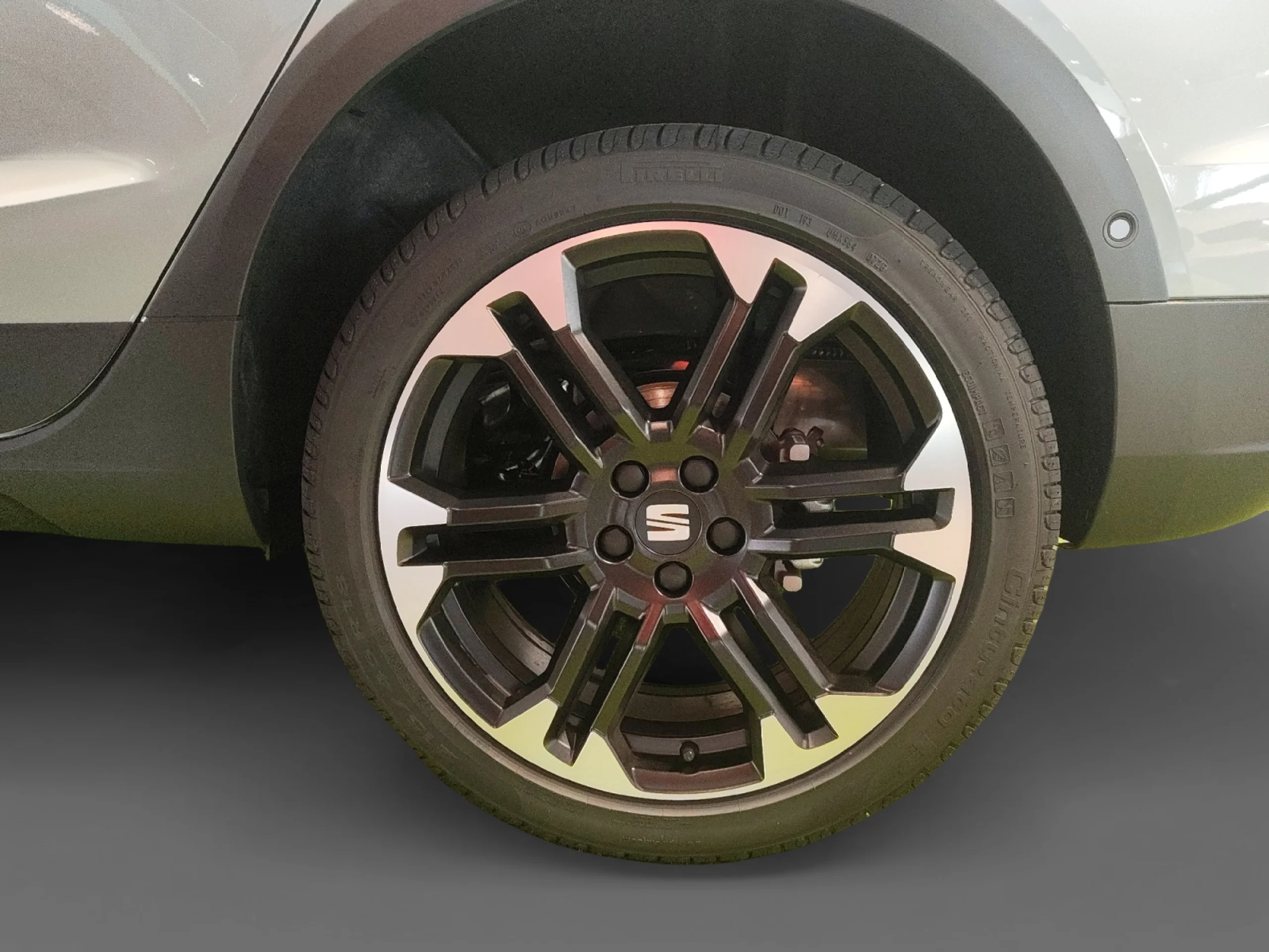 SEAT ARONA 1.0 TSI 85KW (115CV) START&STOP STYLE+ - Foto 9