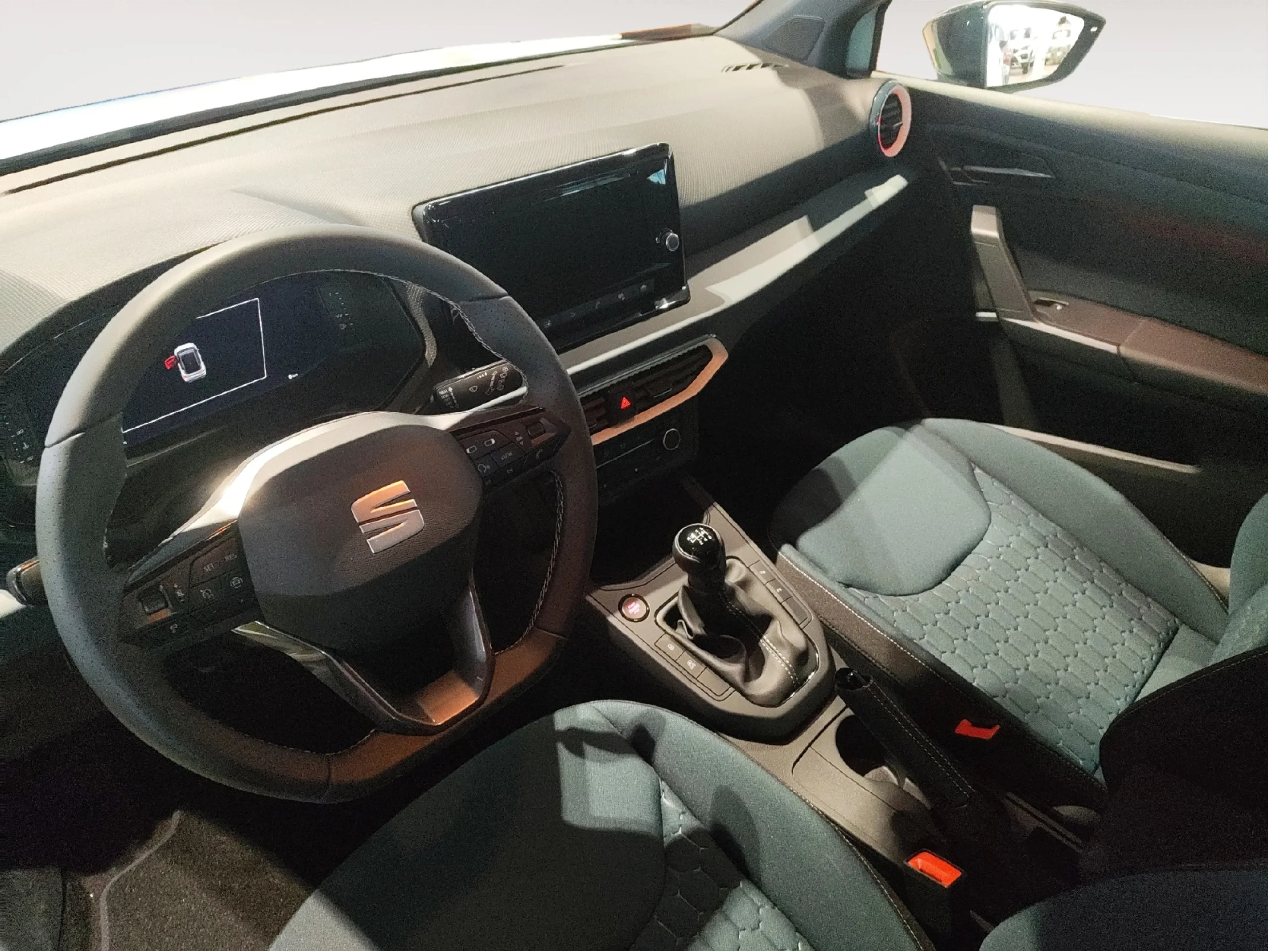 SEAT ARONA 1.0 TSI 85KW (115CV) START&STOP STYLE+ - Foto 10