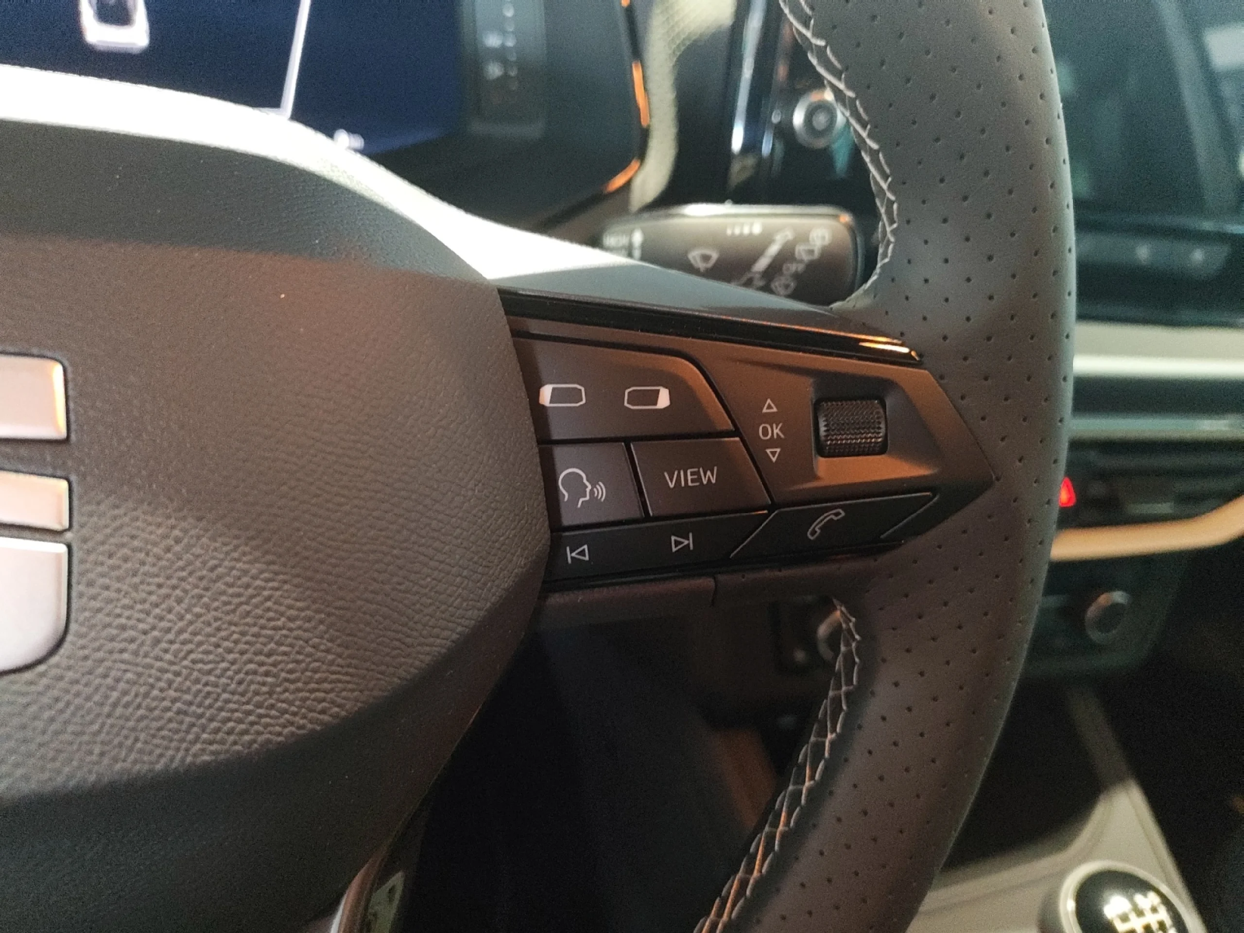 SEAT ARONA 1.0 TSI 85KW (115CV) START&STOP STYLE+ - Foto 12