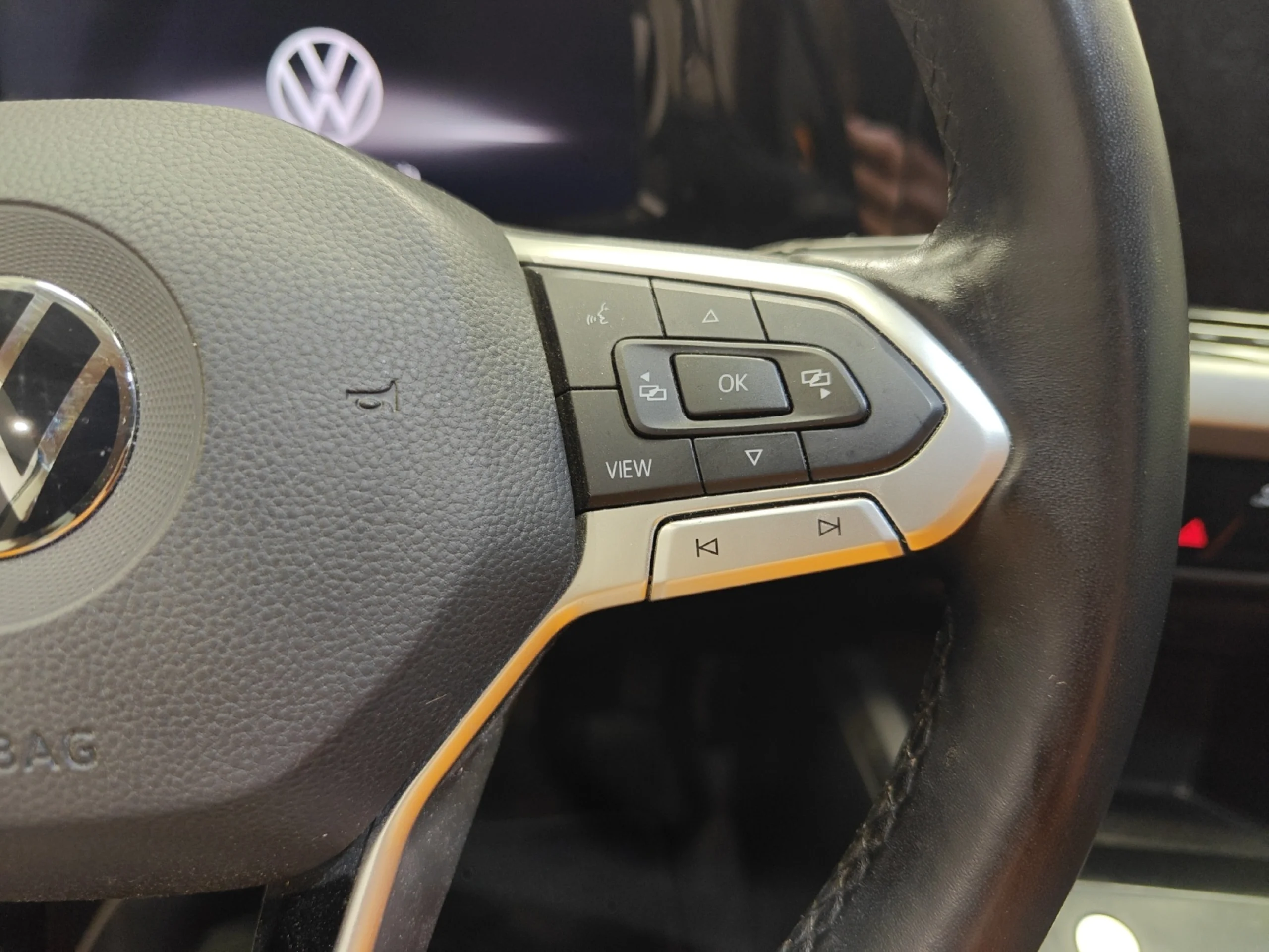 VOLKSWAGEN GOLF LIFE 2.0 TDI 85KW (115CV) - Foto 10