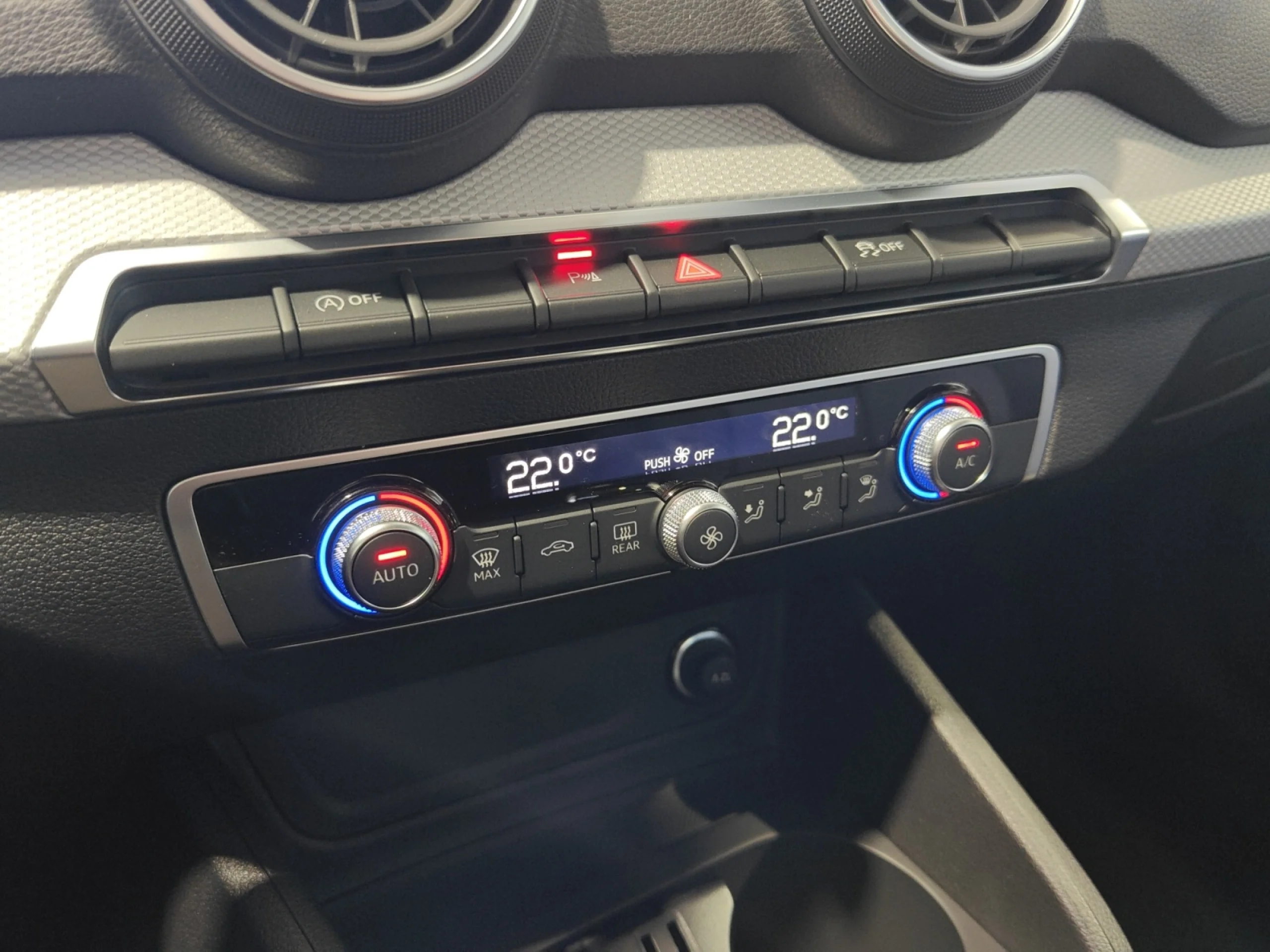 AUDI Q2 ADVANCED 30 TDI 85KW (116CV) - Foto 20