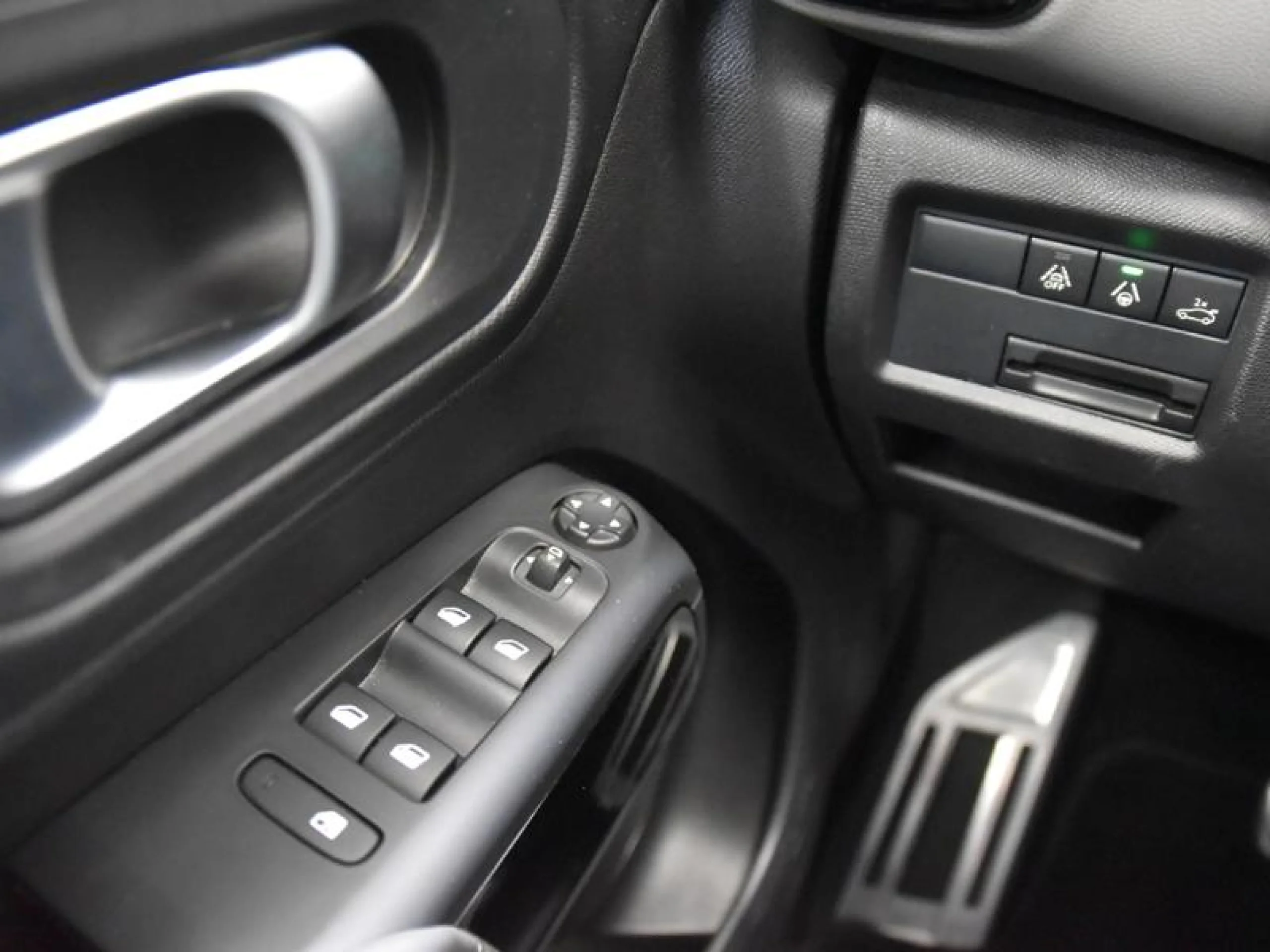 CITROEN C5 AIRCROSS 1.5 HDI BLUE SHINE - Foto 20