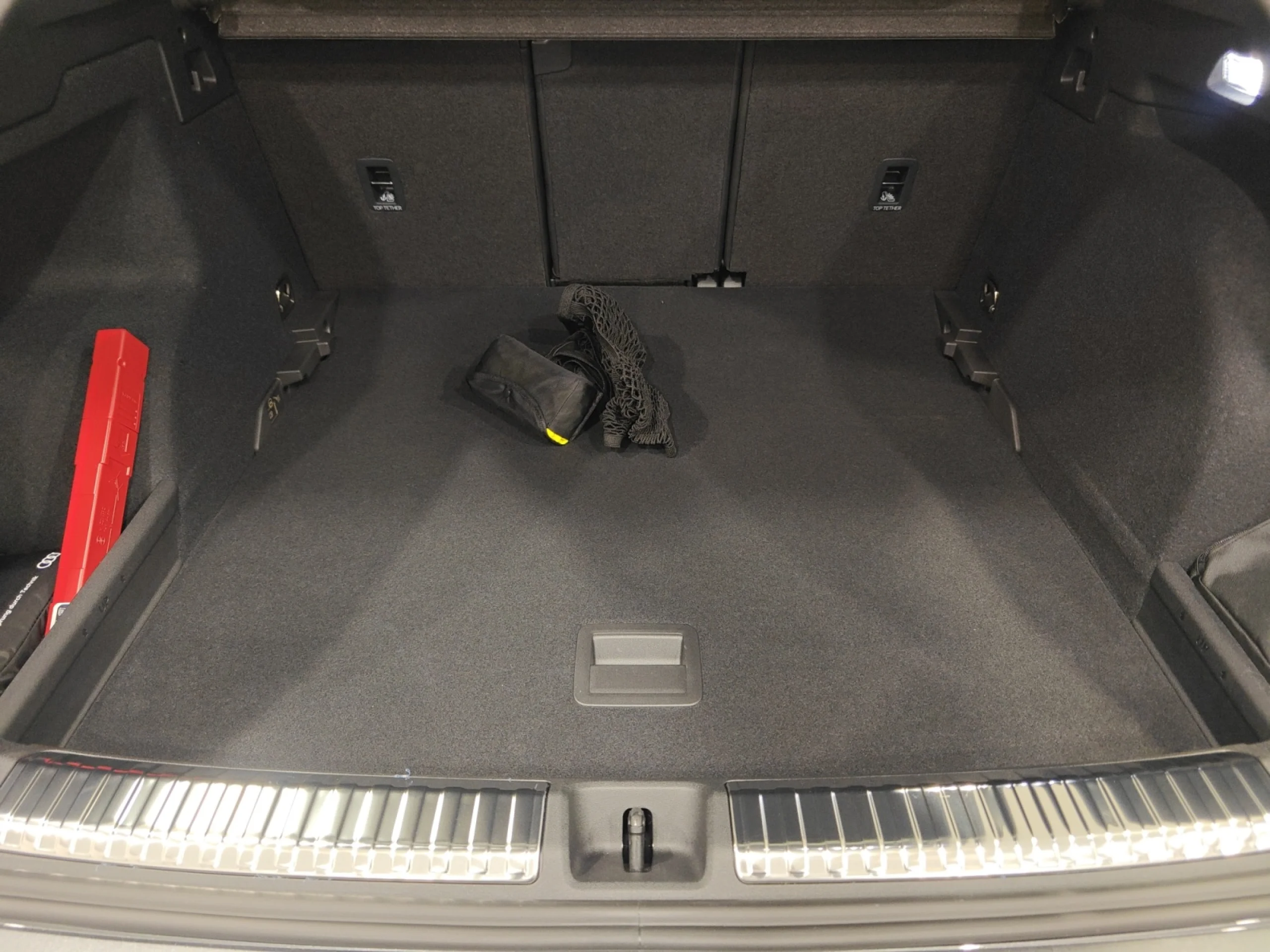 AUDI Q3 Q3 SPORTBACK LAUNCH EDITION TFSI  110 KW S TRONIC - Foto 7