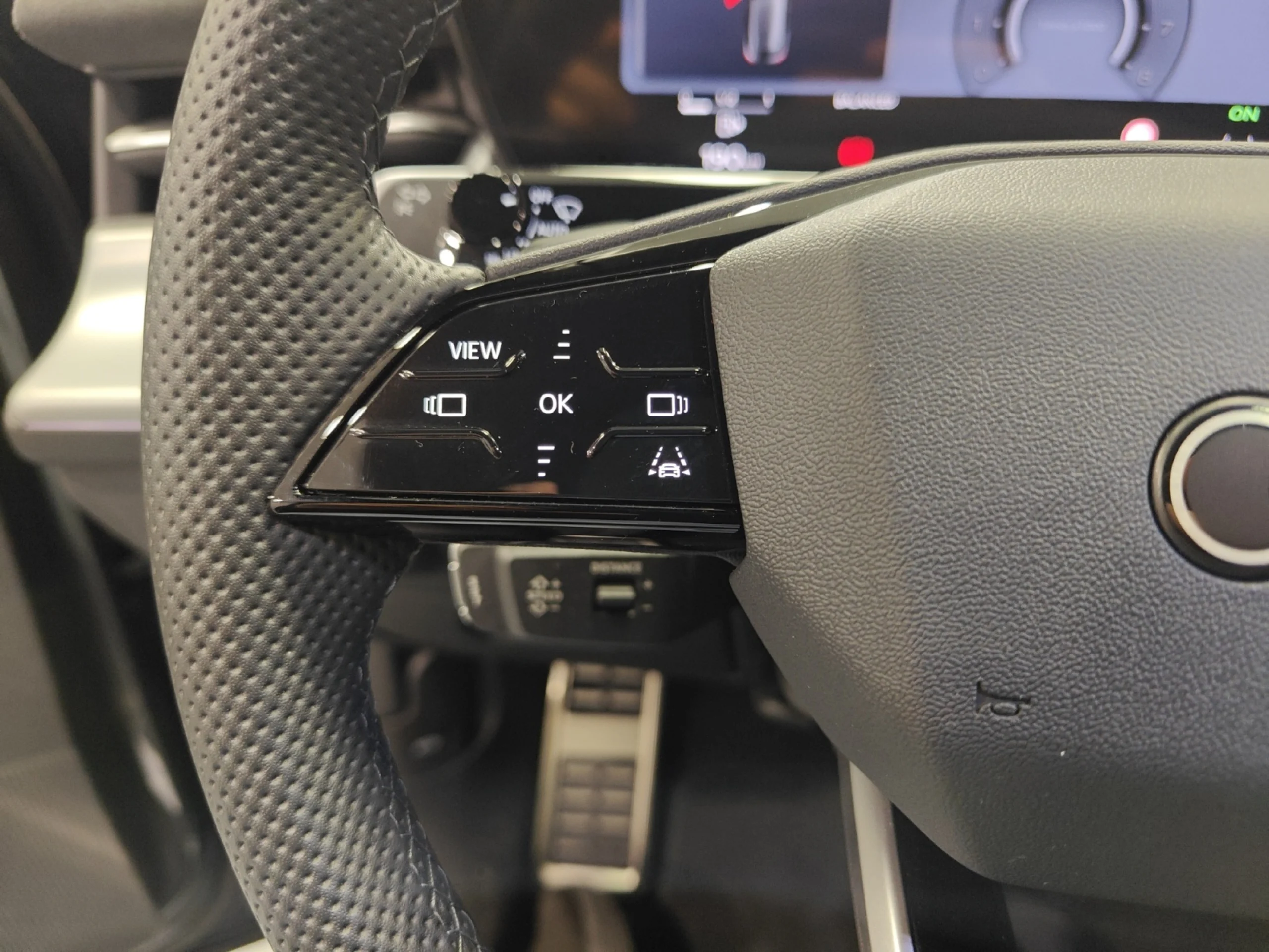 AUDI Q3 Q3 SPORTBACK LAUNCH EDITION TFSI  110 KW S TRONIC - Foto 11