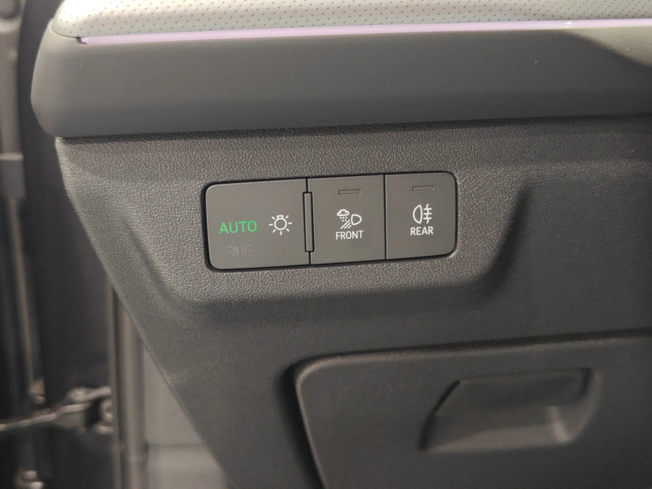 AUDI Q3 Q3 SPORTBACK LAUNCH EDITION TFSI  110 KW S TRONIC - Foto 12