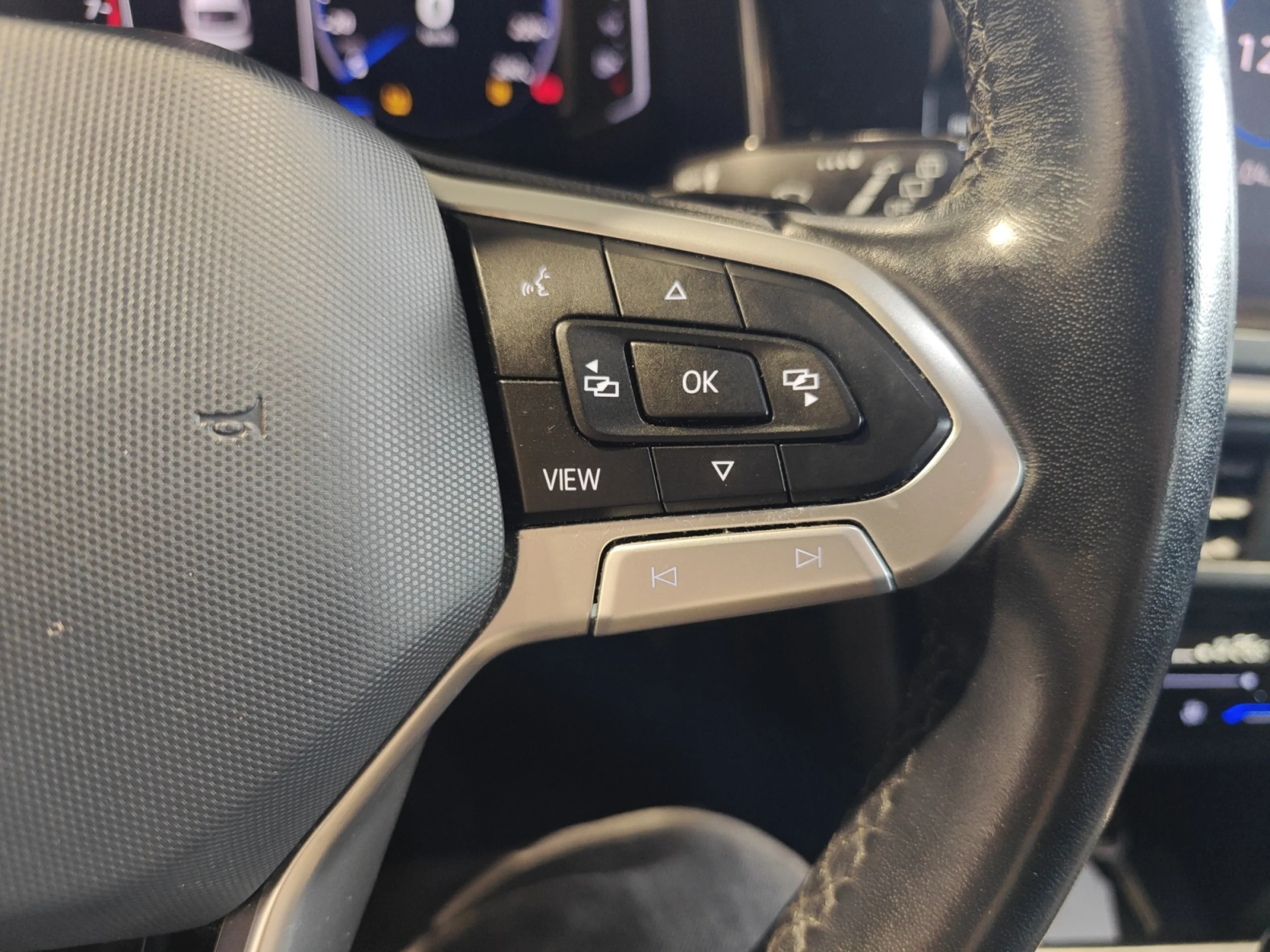 VOLKSWAGEN TAIGO R LINE 1.0 TSI 81KW (110CV) DSG - Foto 10