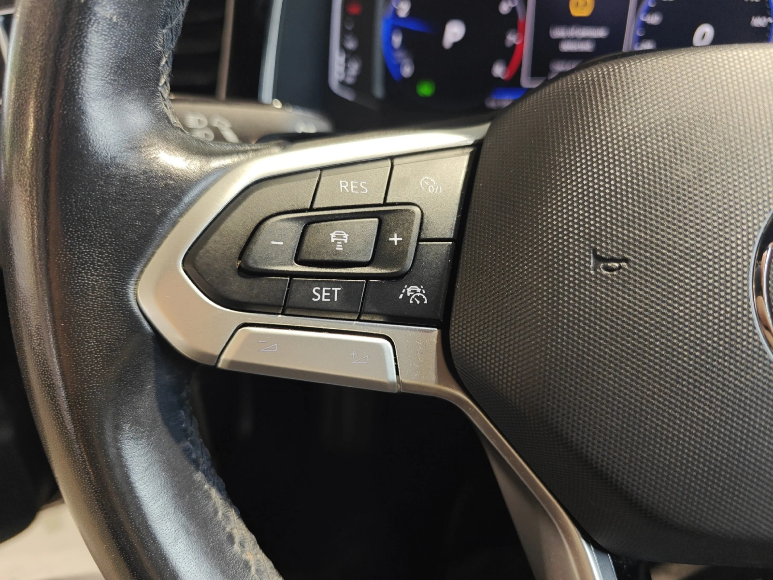 VOLKSWAGEN TAIGO R LINE 1.0 TSI 81KW (110CV) DSG - Foto 11