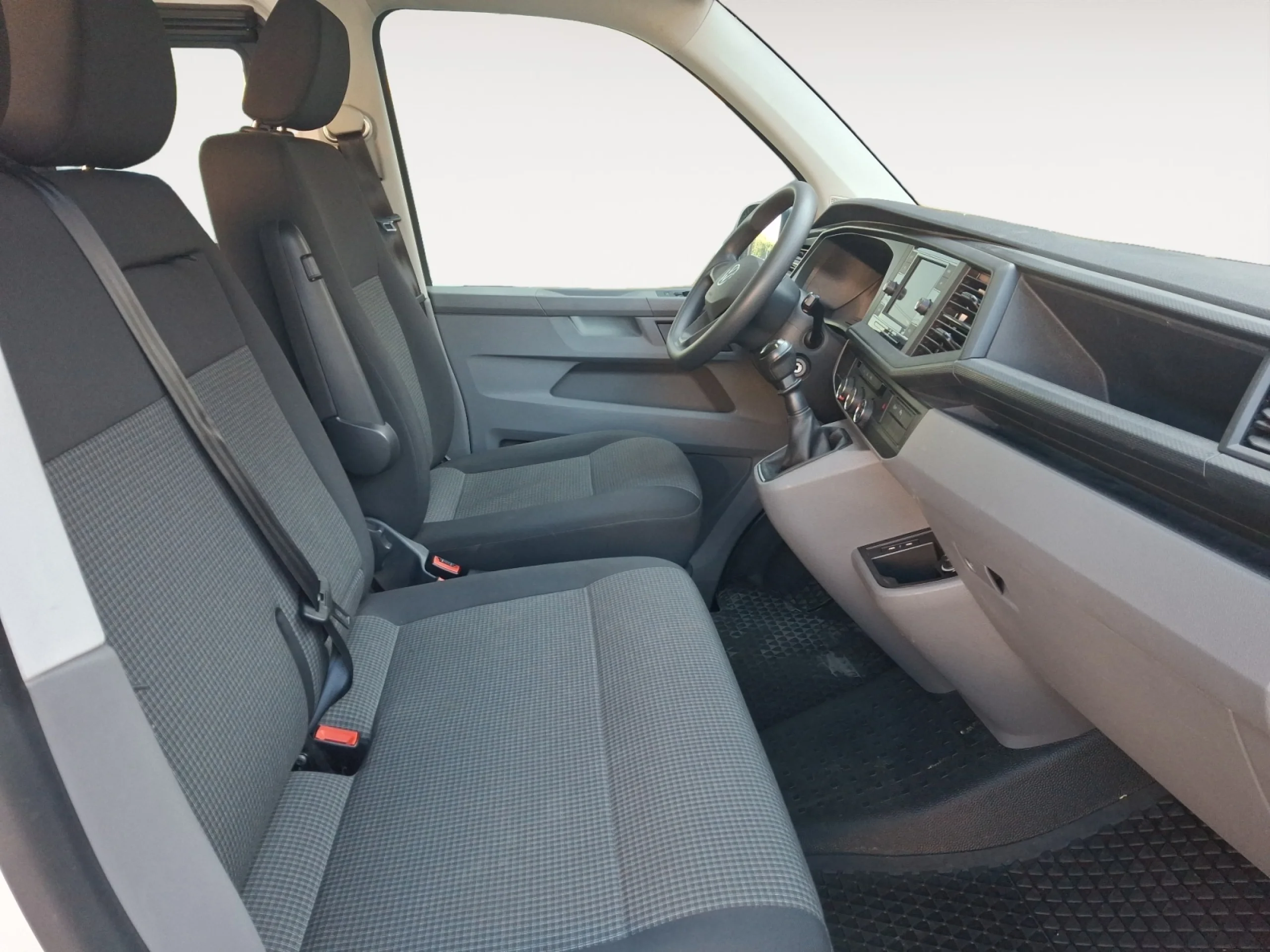 VOLKSWAGEN TRANSPORTER KOMBI2.0TDI SCR BMT 81KW - Foto 5