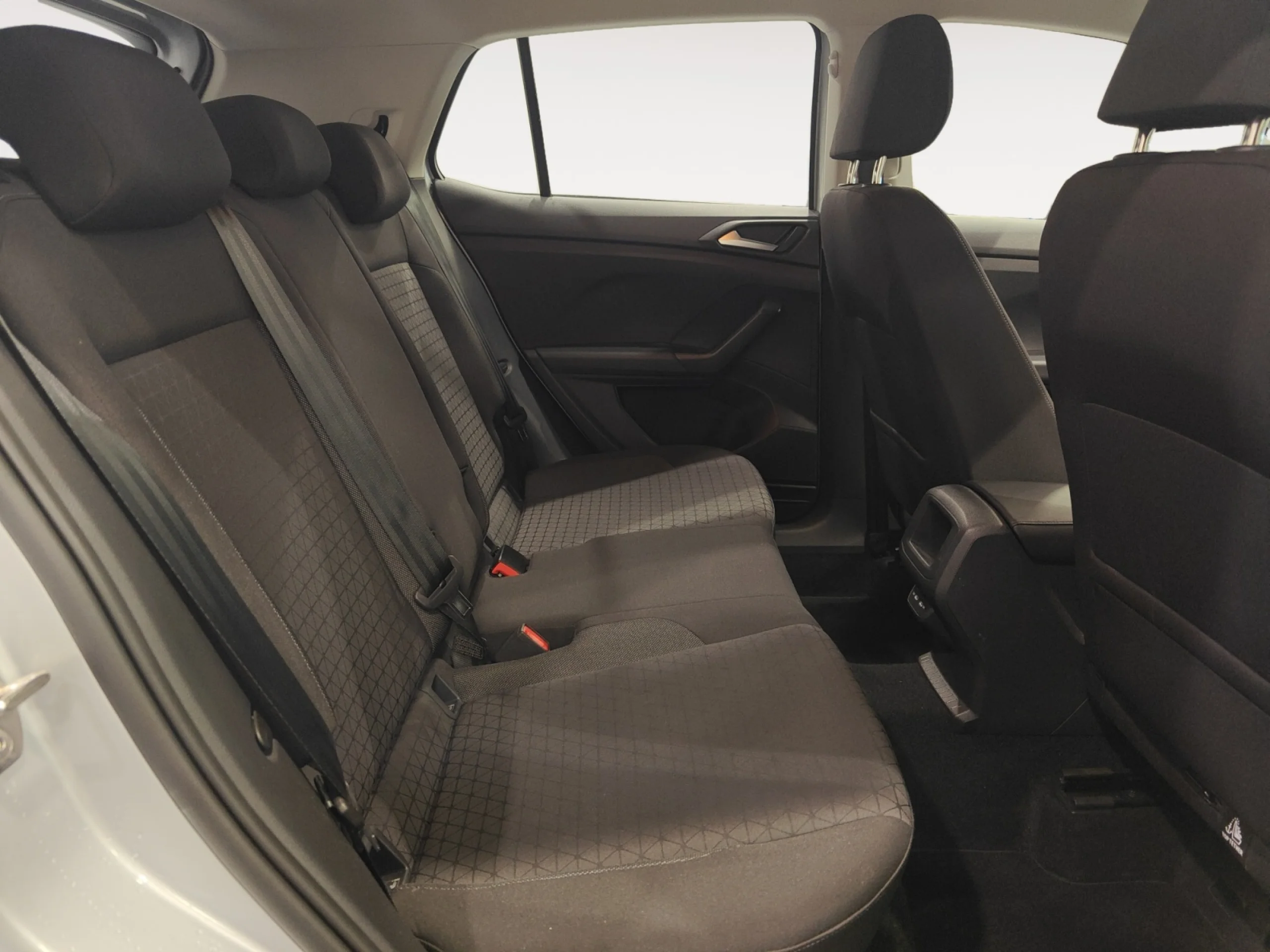 VOLKSWAGEN T CROSS ··MÁS·· 1.0 TSI 85KW (116CV) - Foto 6