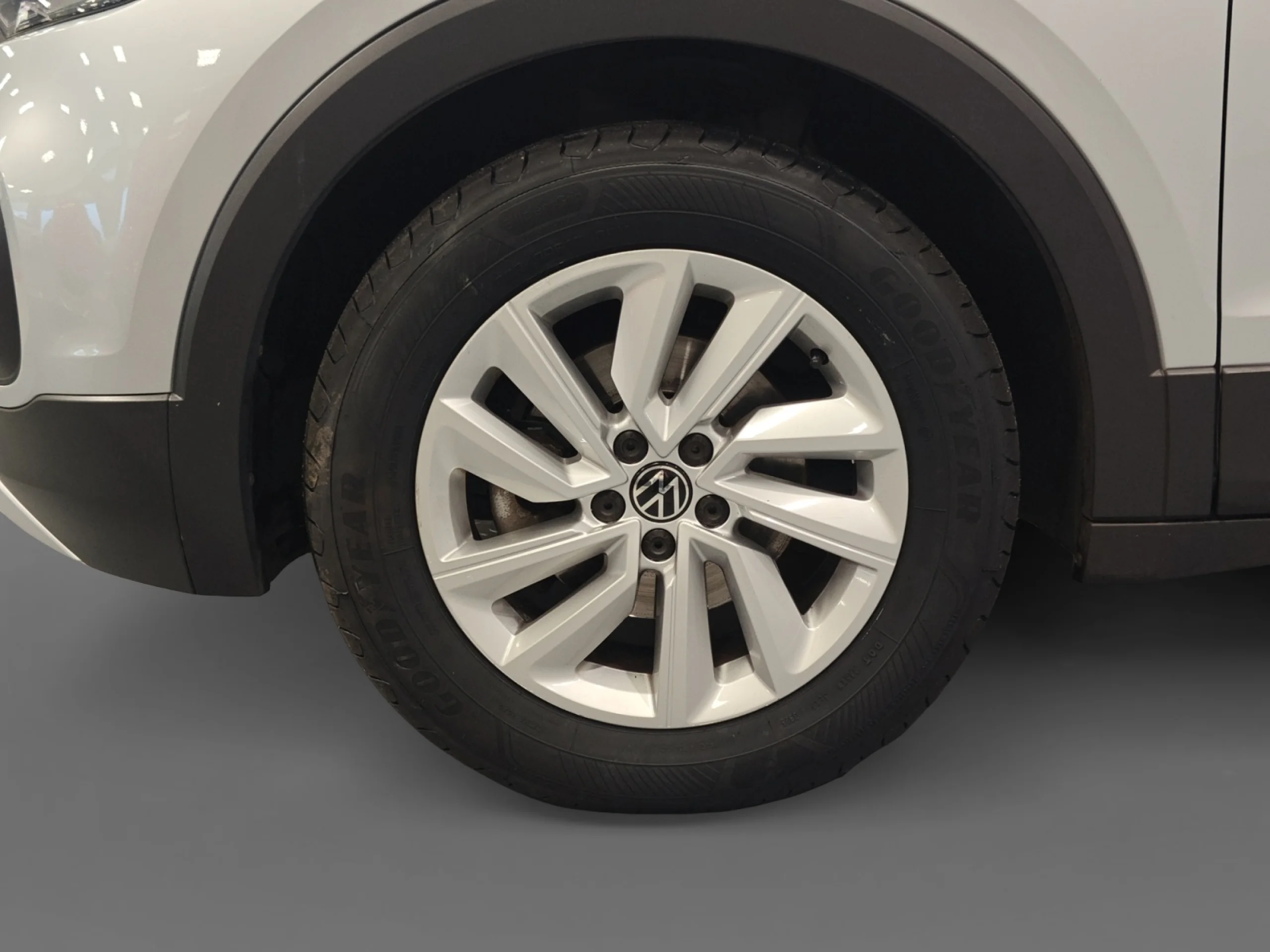 VOLKSWAGEN T CROSS ··MÁS·· 1.0 TSI 85KW (116CV) - Foto 8